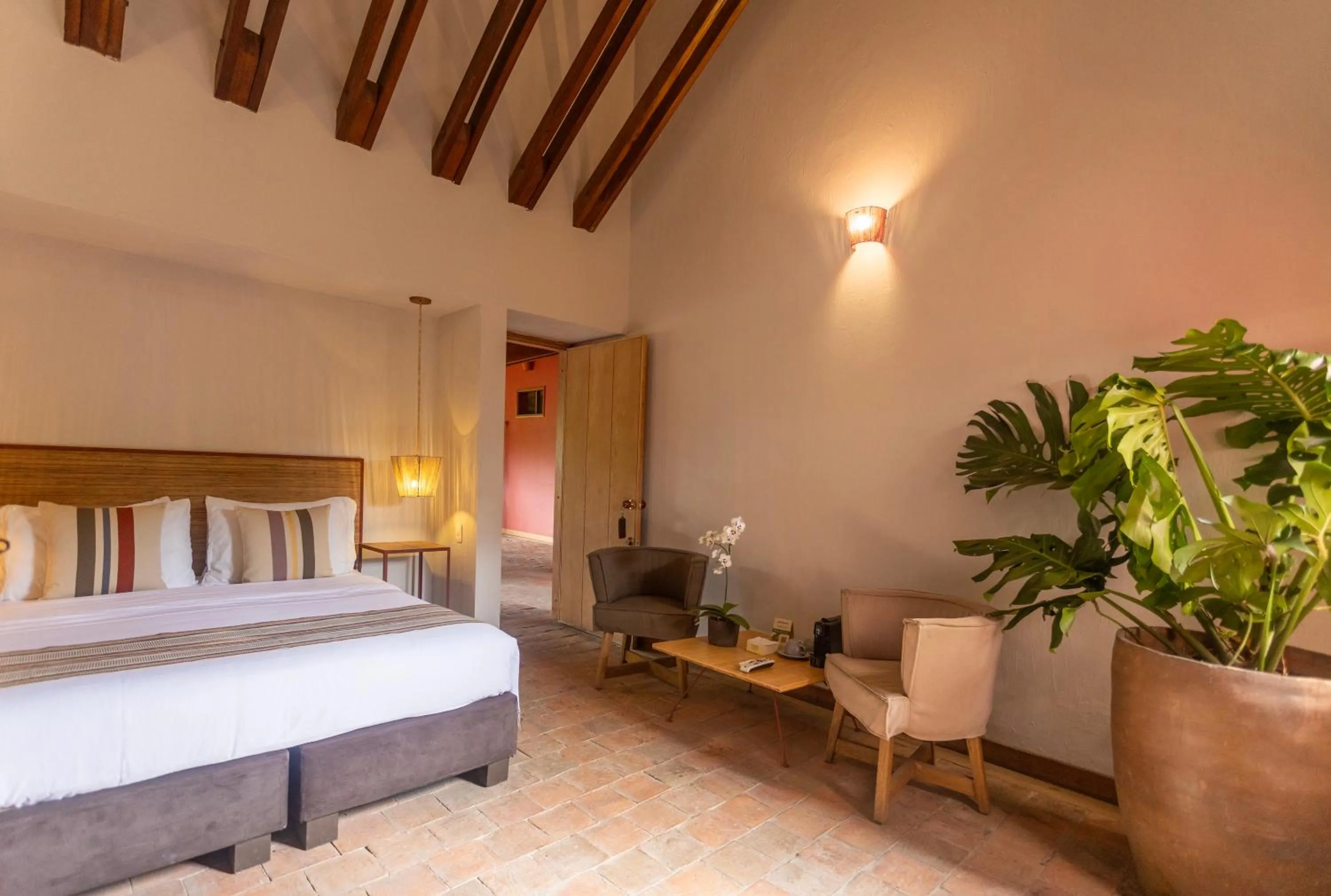 Photo of the whole room, Bed in Sazagua Hotel Boutique