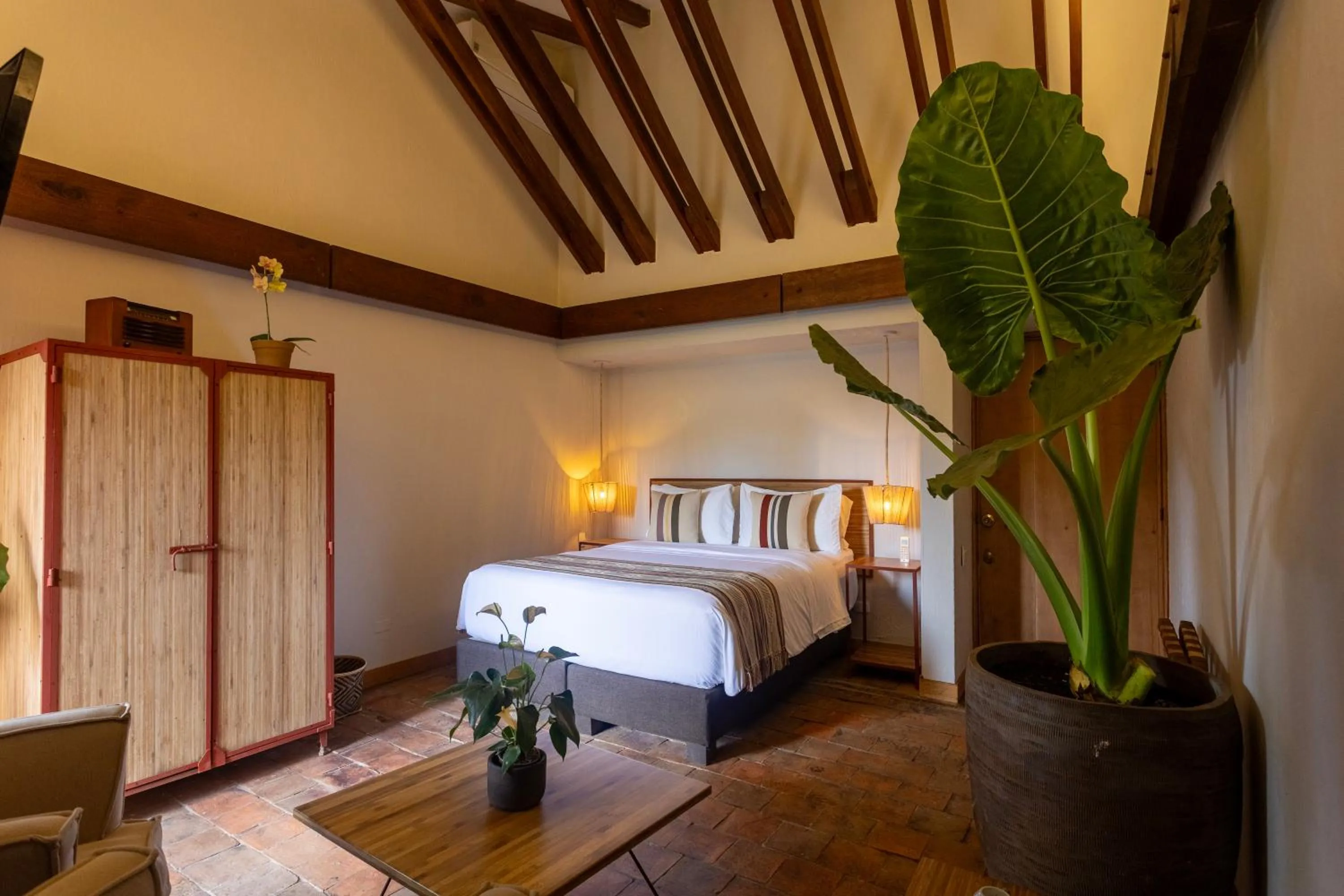 Photo of the whole room, Bed in Sazagua Hotel Boutique