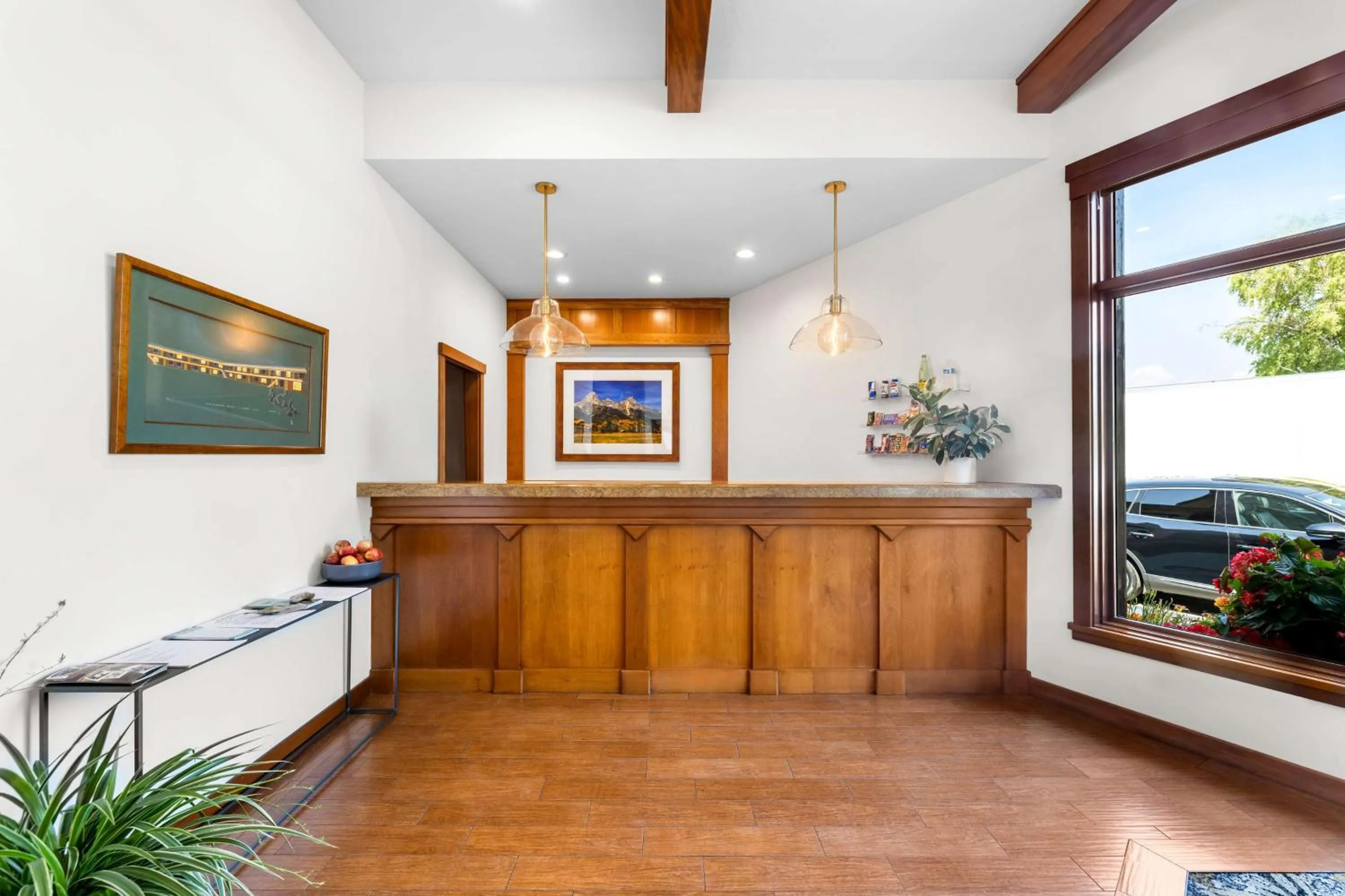Lobby or reception in Best Western Driftwood Inn