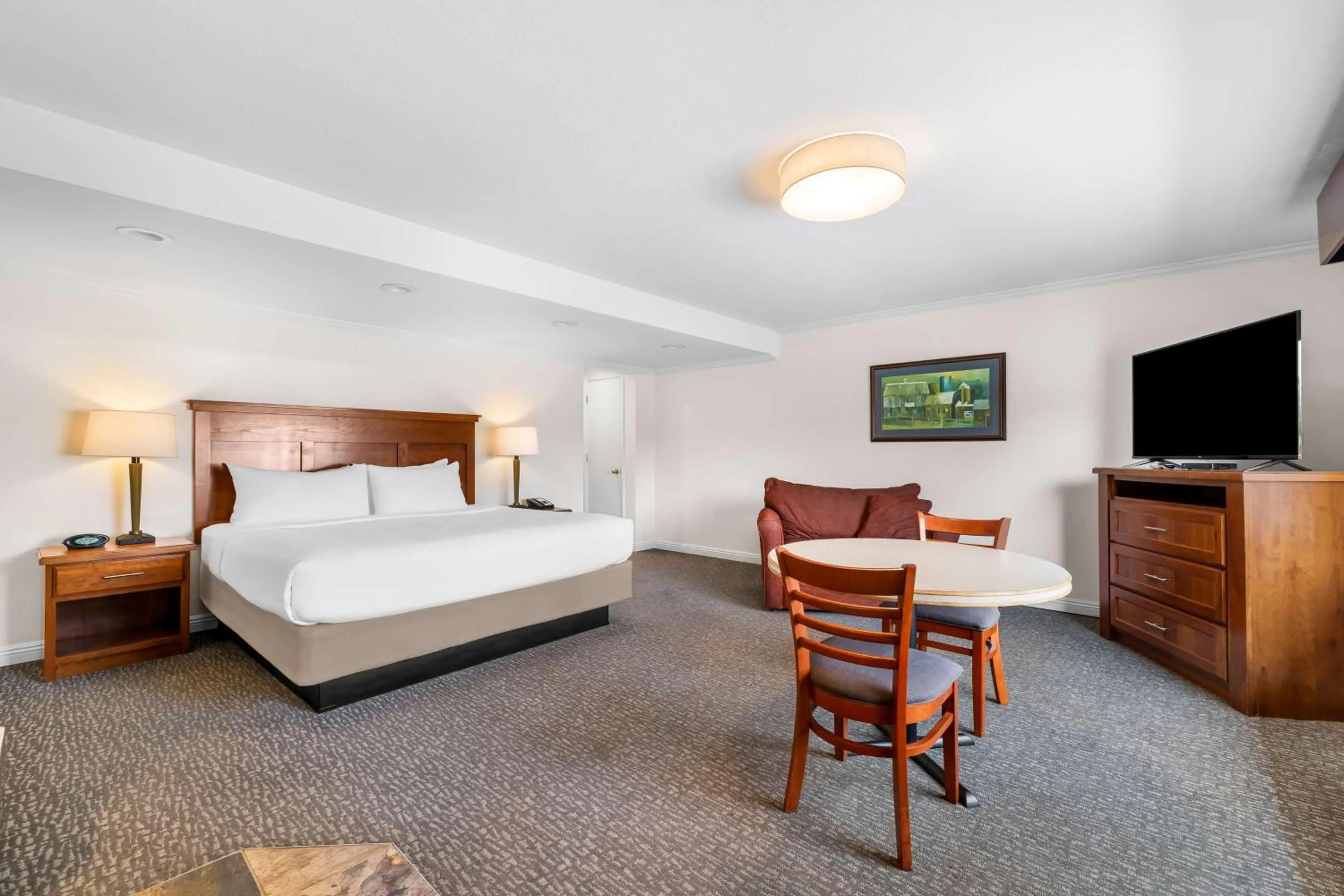 Bedroom, Bed in Best Western Driftwood Inn