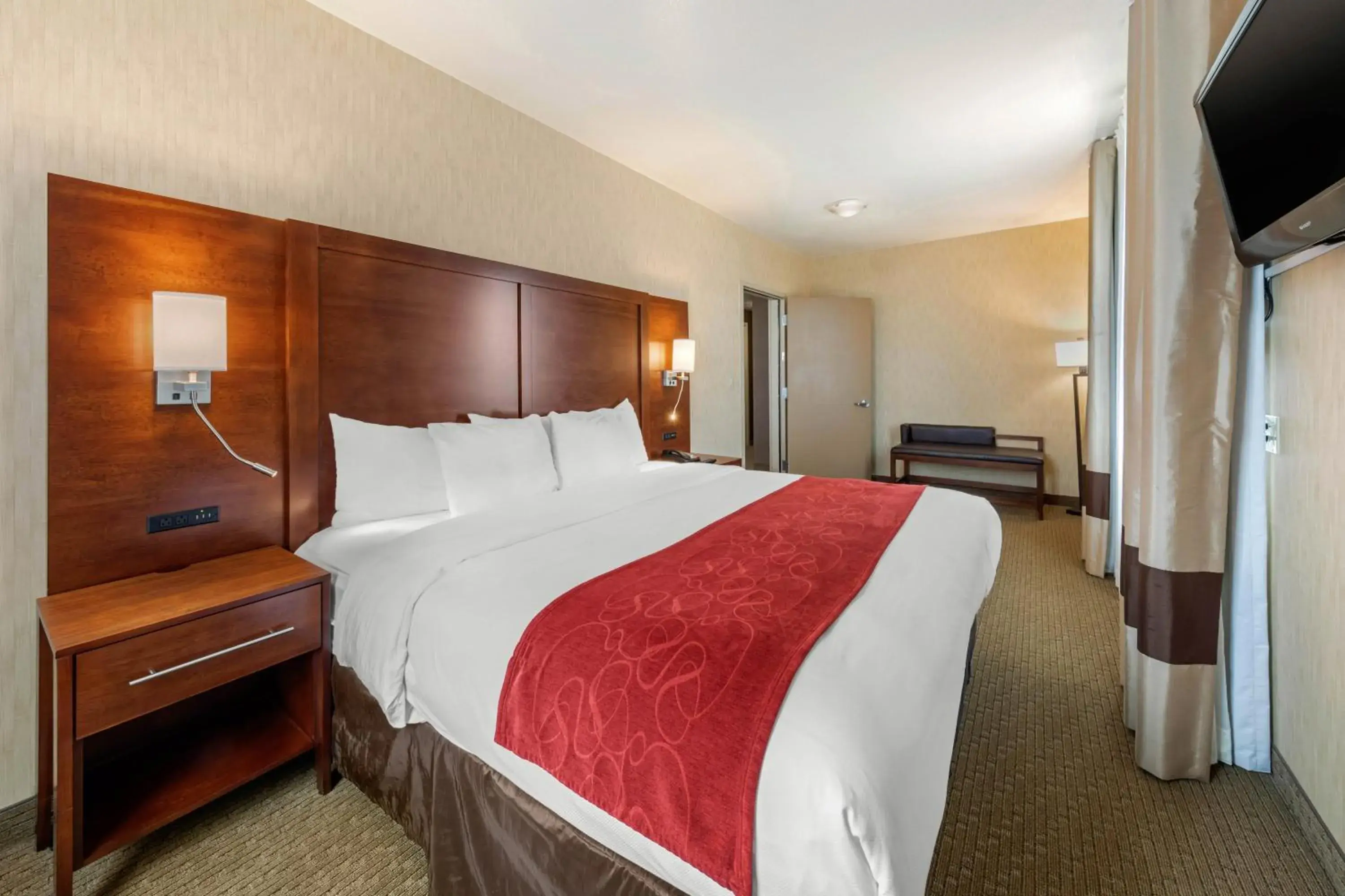 Two Bedroom Suite, 2 King Beds with Sofa Bed, Non Smoking in Comfort Suites Near City of Industry - Los Angeles Two Bedroom Suite, 2 King Beds with Sofa Bed, Non Smoking in Comfort Suites Near City of Industry - Los Angeles