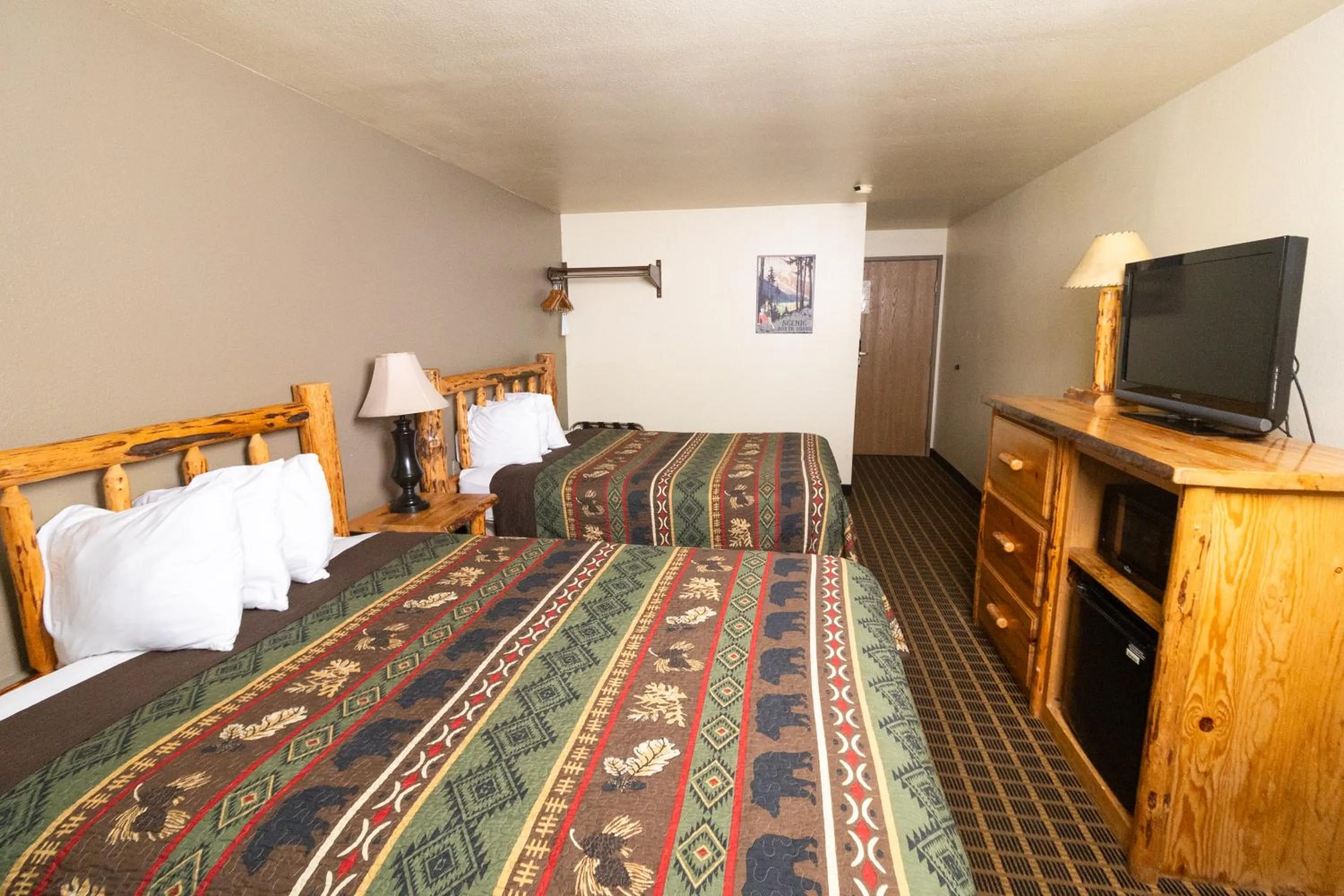 Photo of the whole room, Bed in FairBridge Inn and Suites Sandpoint