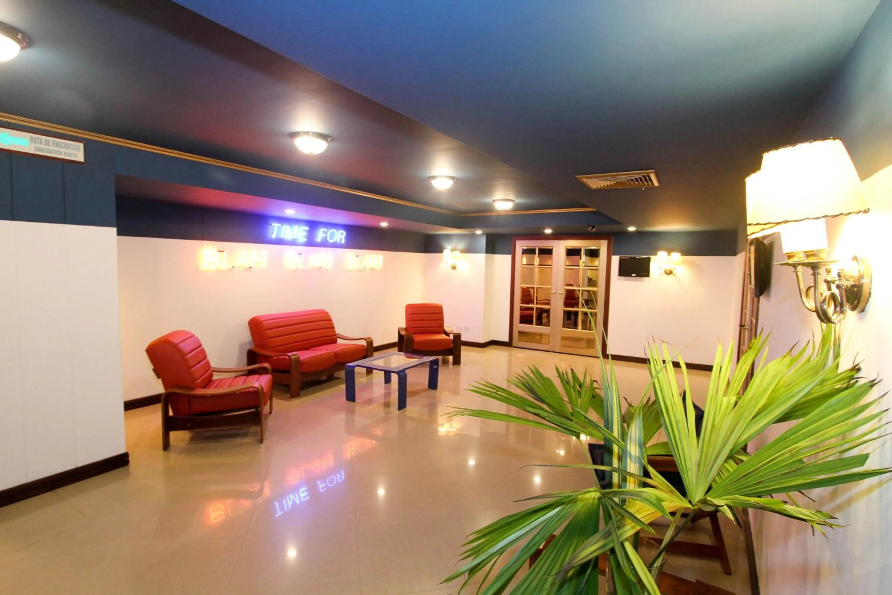 Business facilities in Pop Art Hotel Las Colinas Manizales