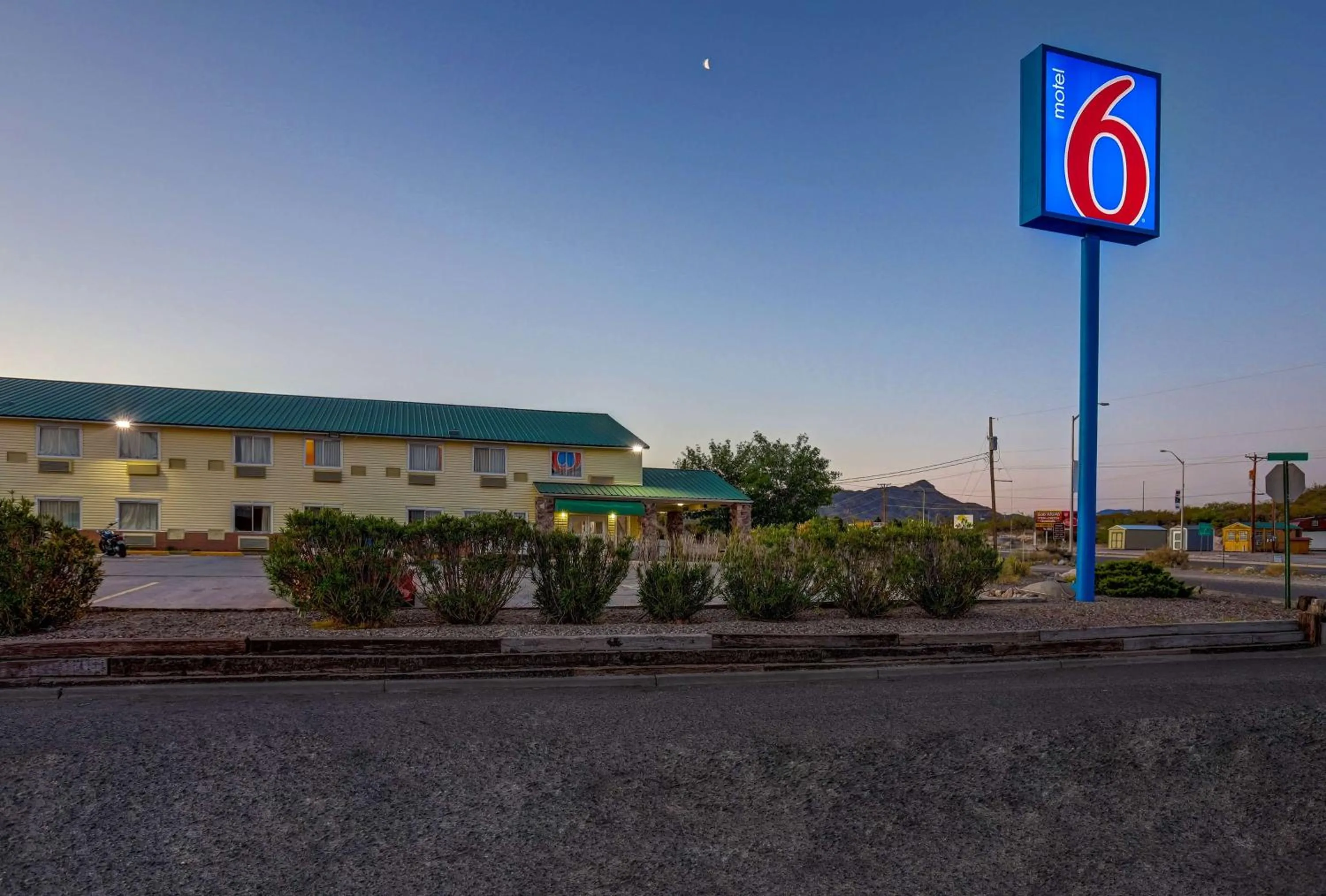 Property building in Motel 6-Truth Or Consequences, NM