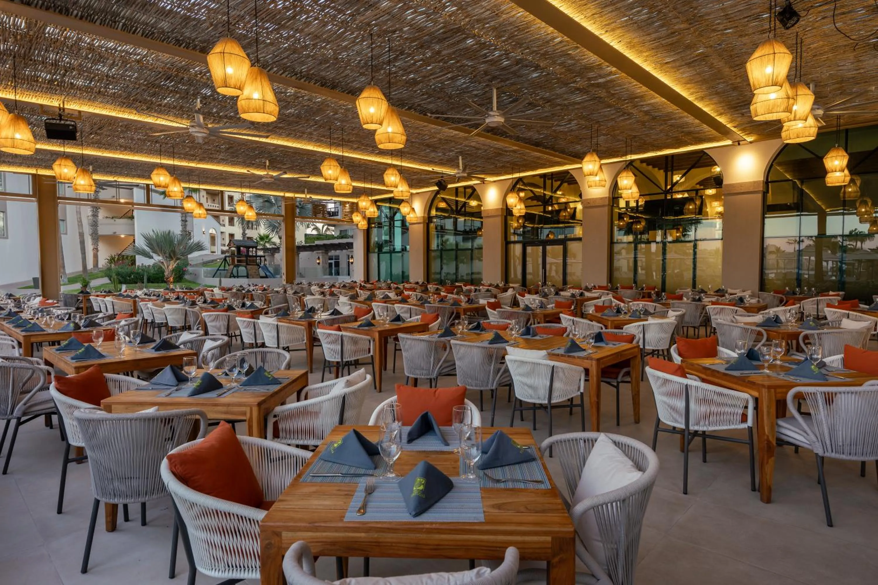 Restaurant/places to eat in Villa del Palmar Beach Resort & Spa