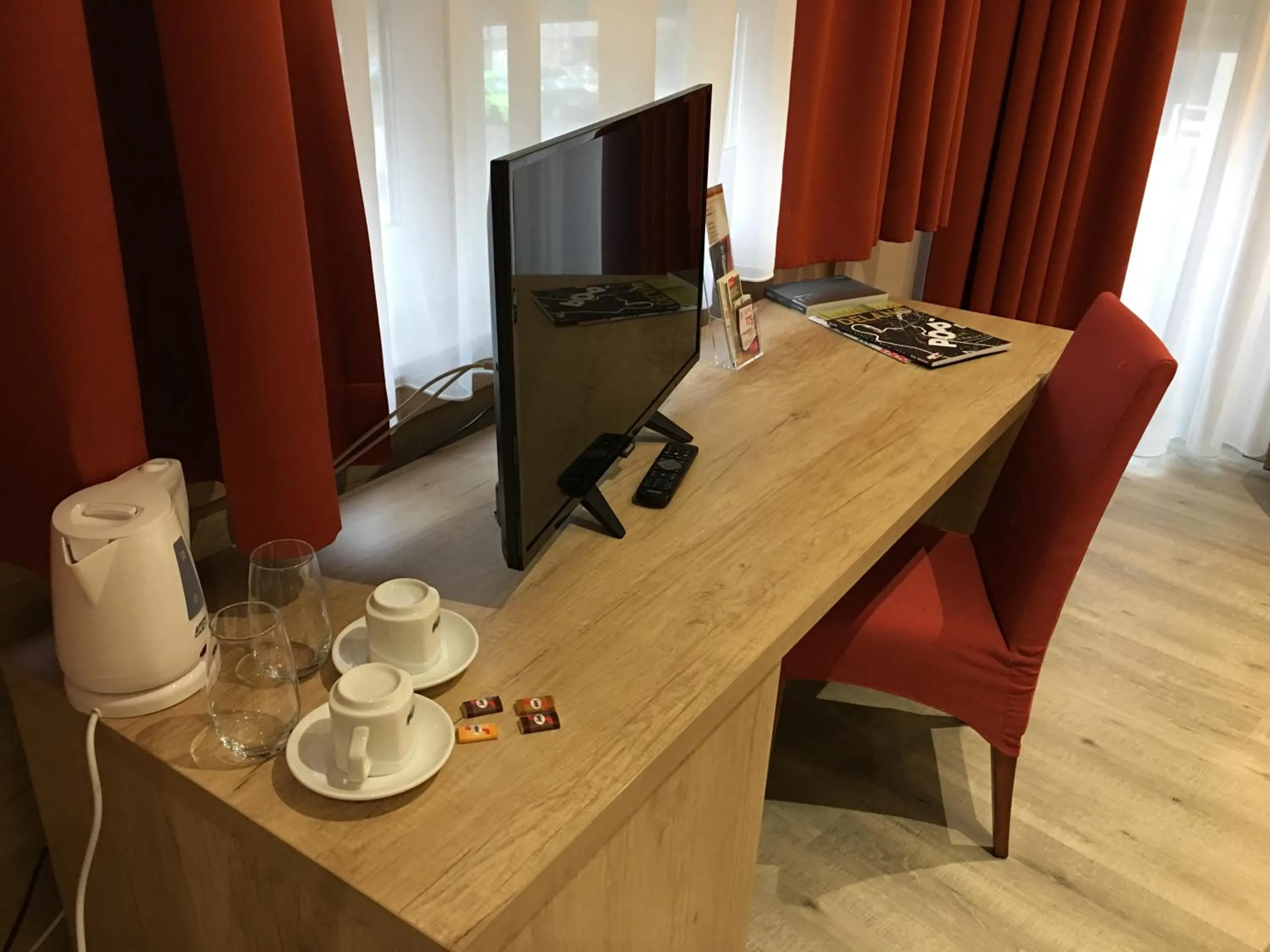 TV and multimedia in Auberge La Veranda