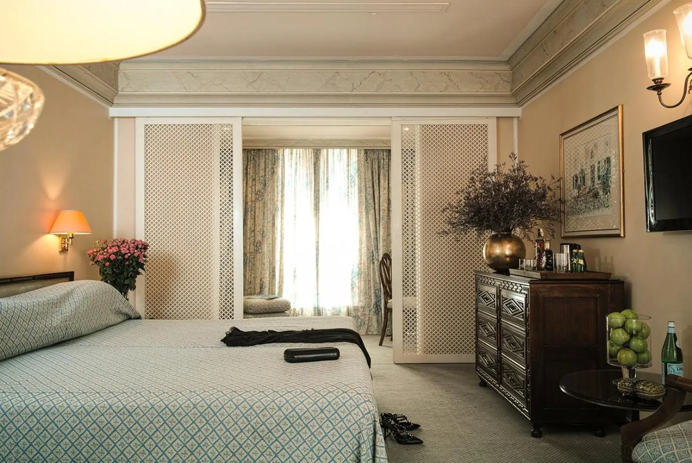 Bed in Hotel Al Bustan