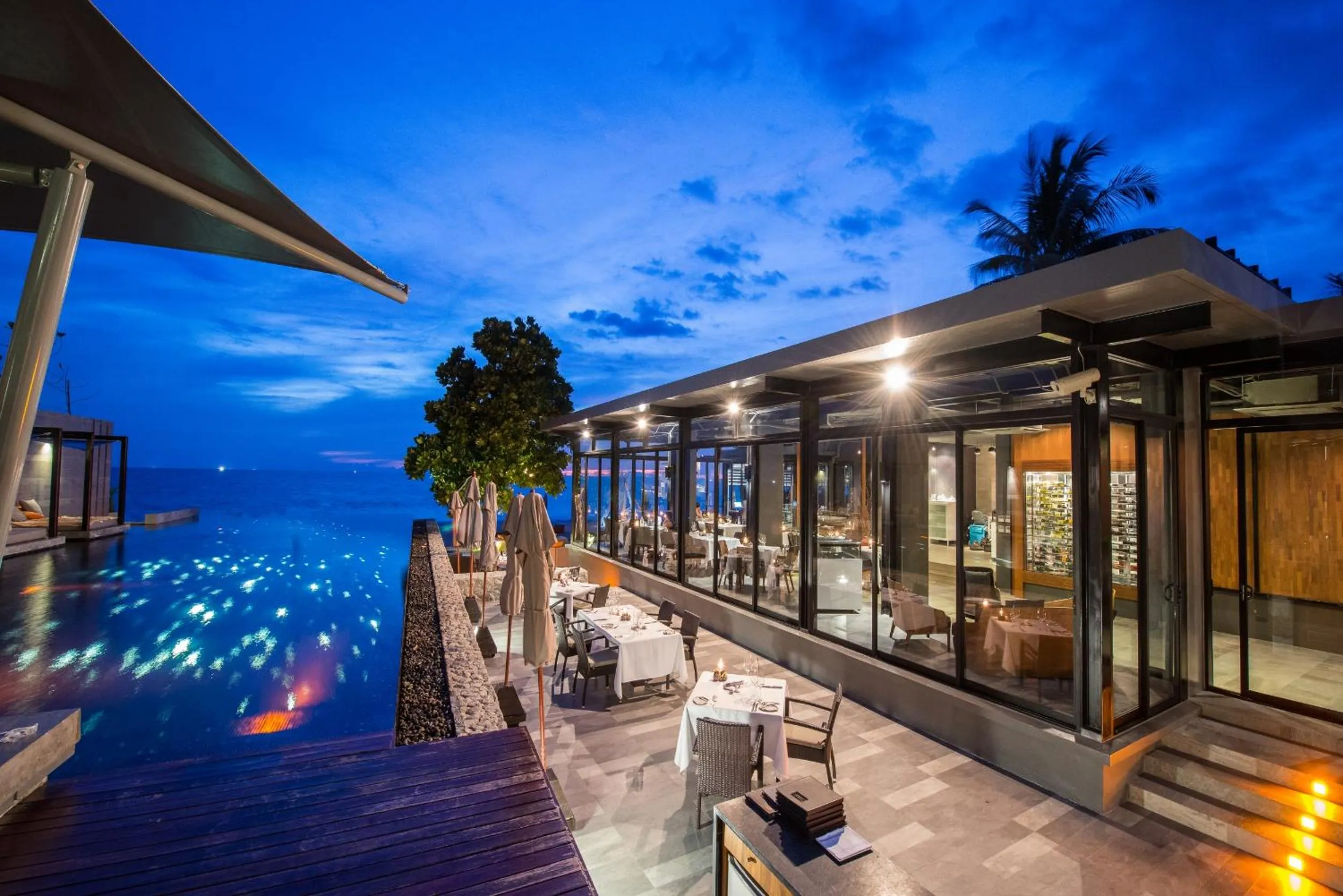 Restaurant/places to eat in Aleenta Phuket - Phang Nga - The Leading Hotels of the World