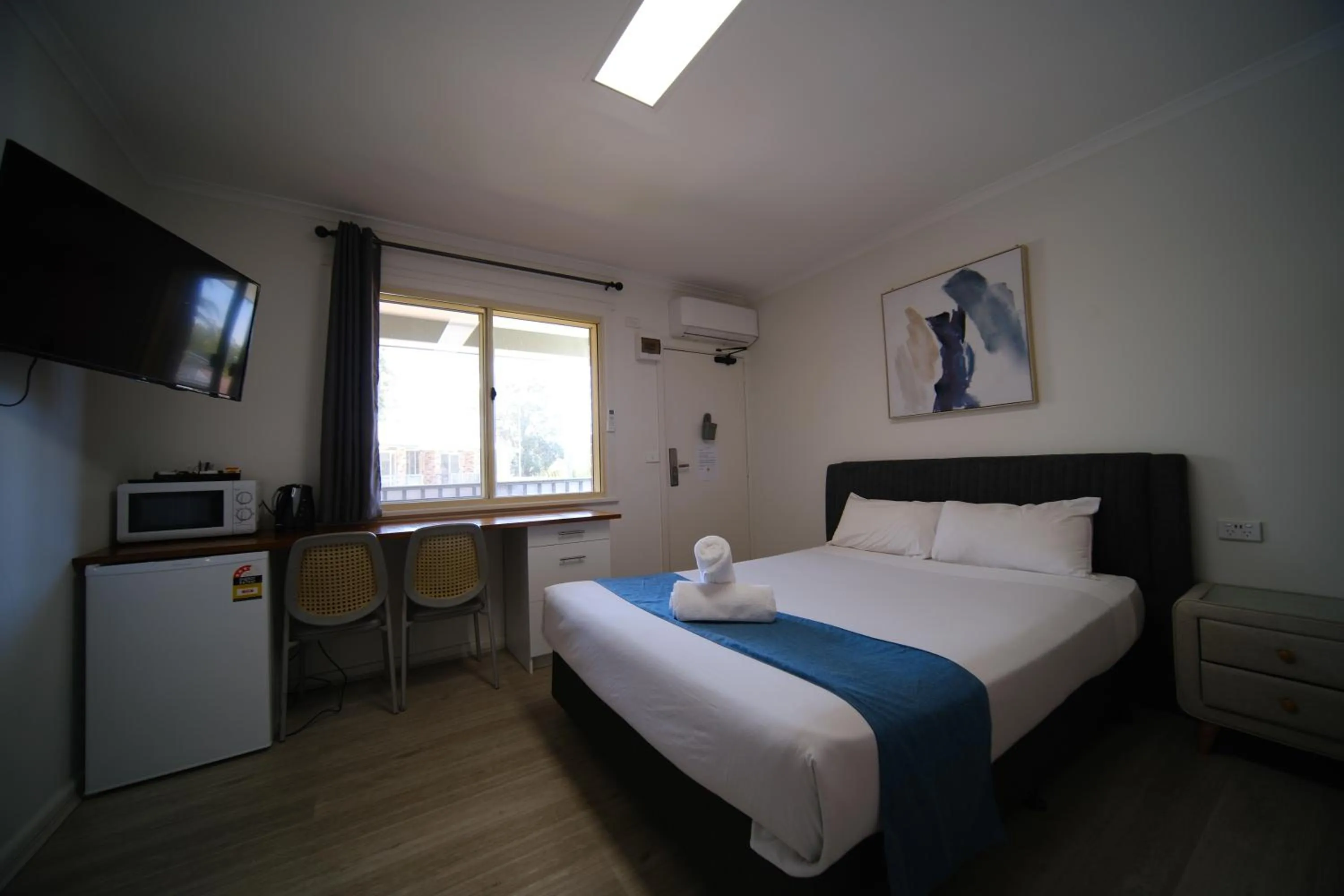 Bed in Golf Place Inn Wollongong