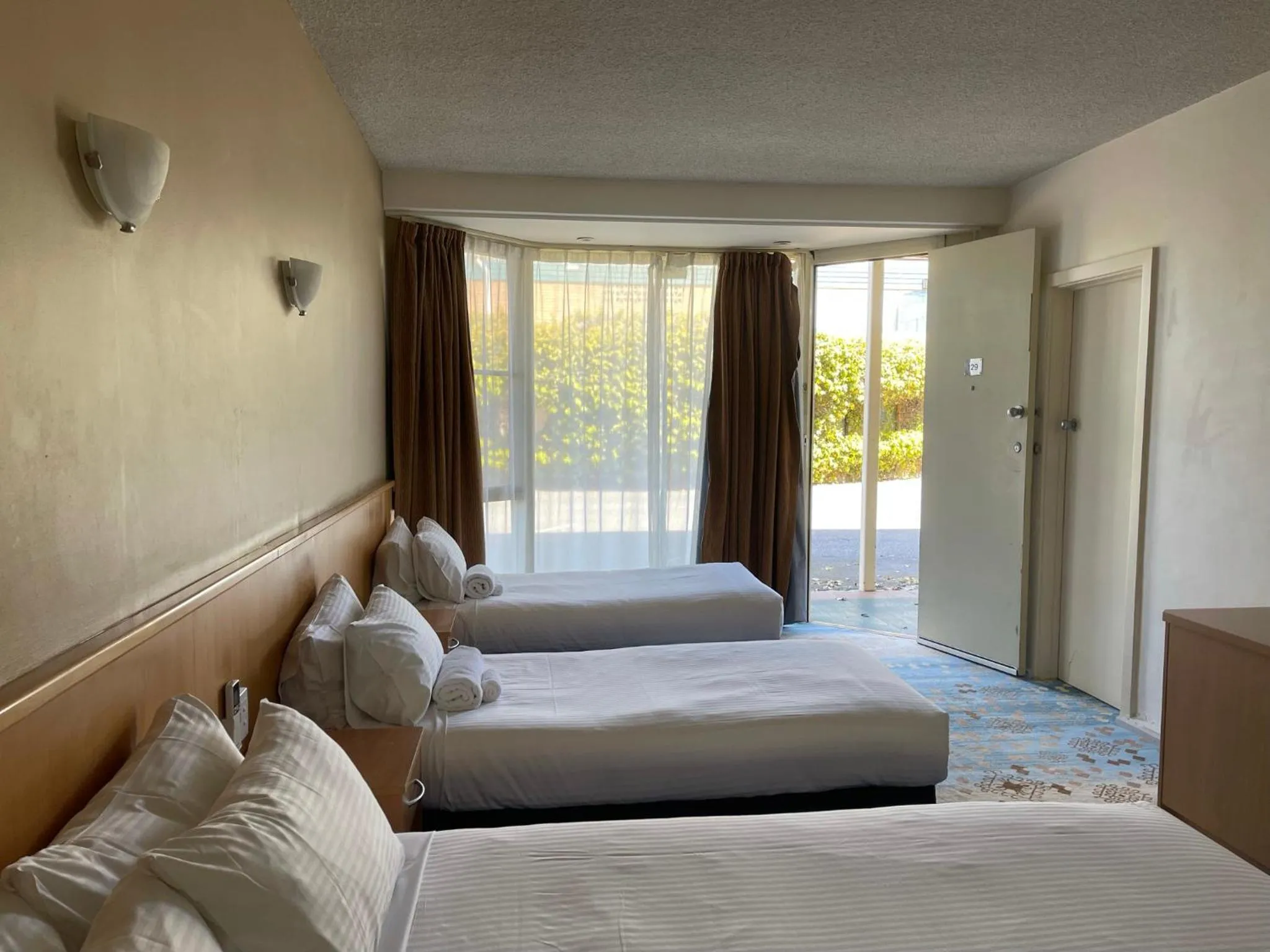 Bed in Haven Marina Motel