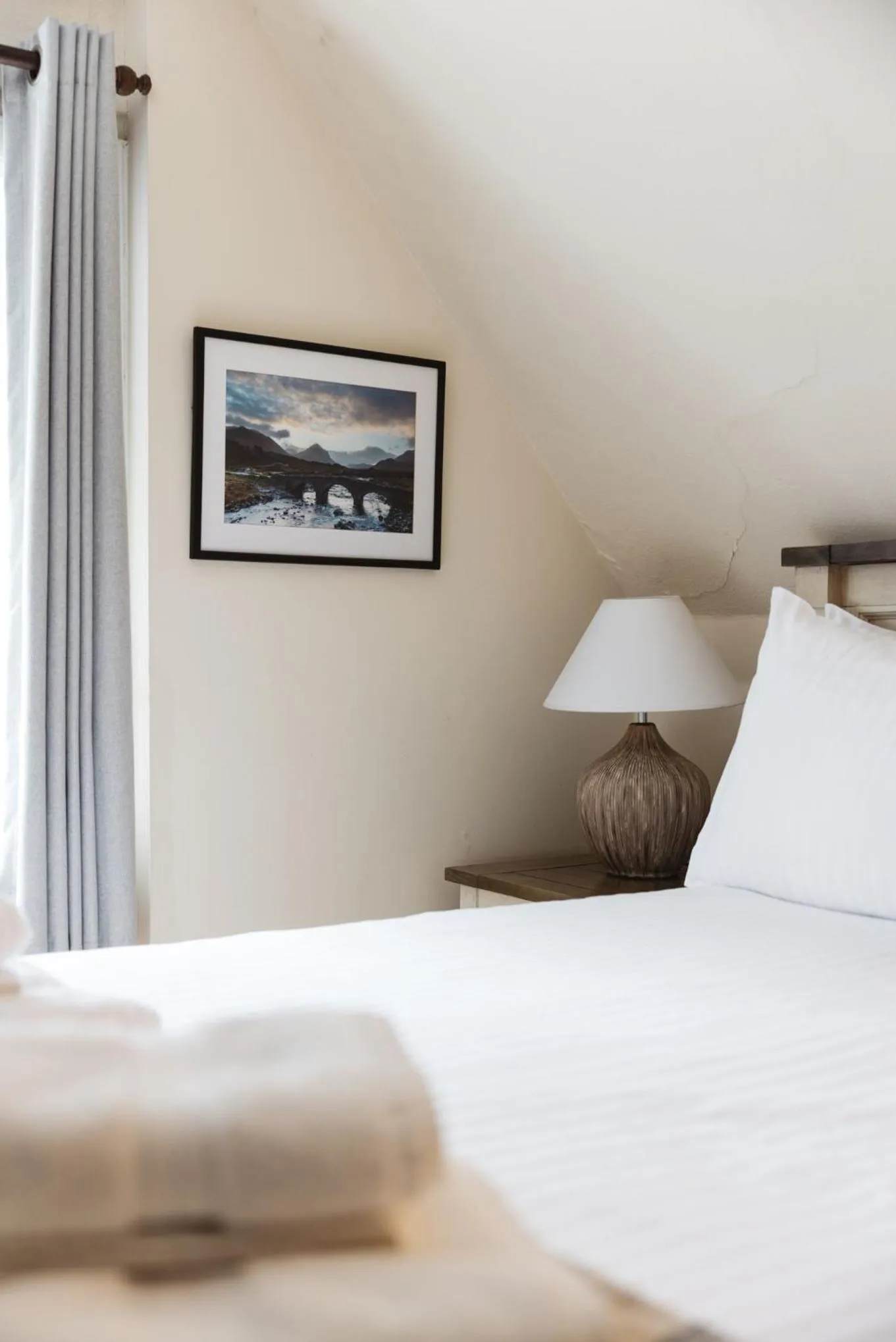 Bed in Greshornish House Hotel