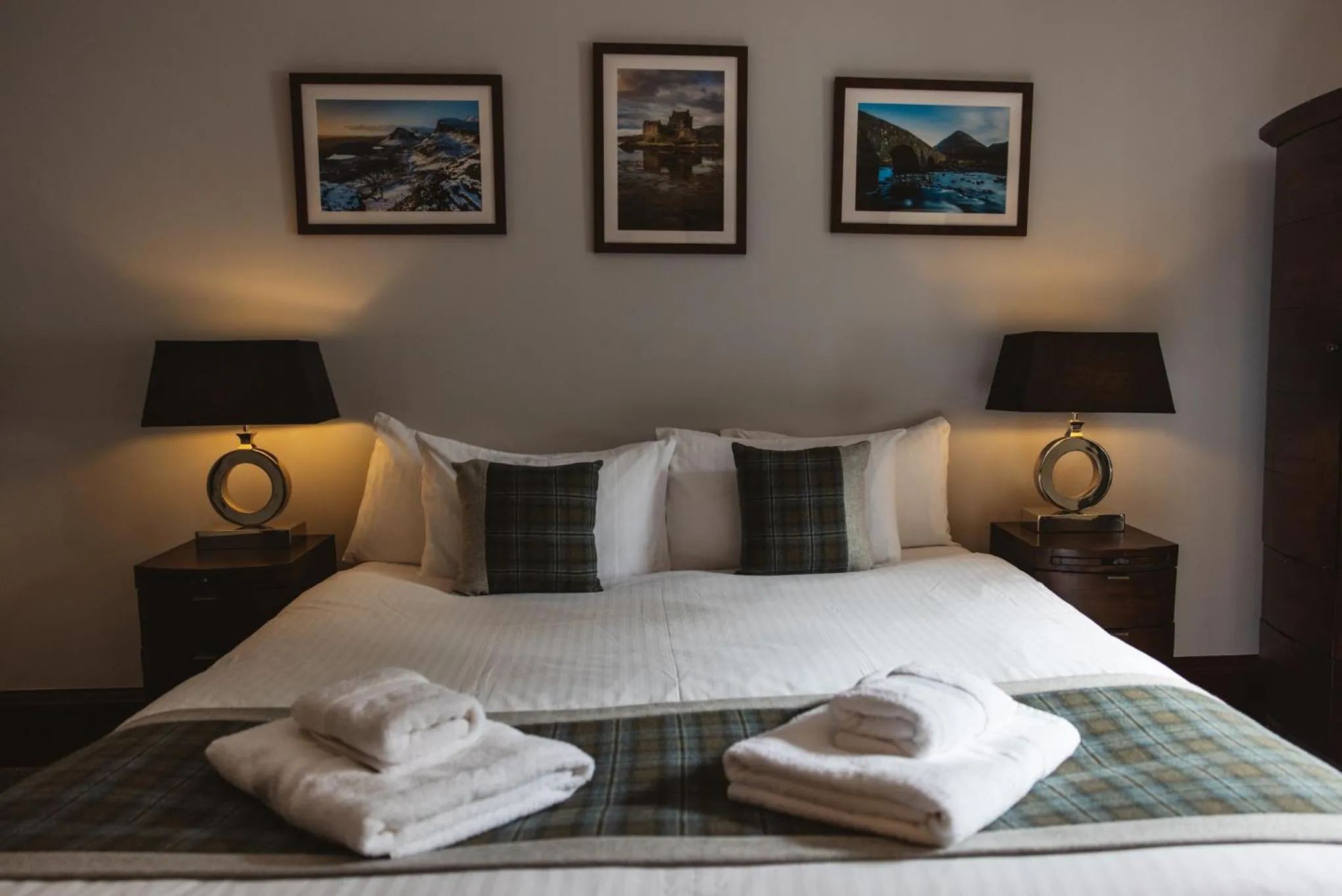 Bed in Greshornish House Hotel