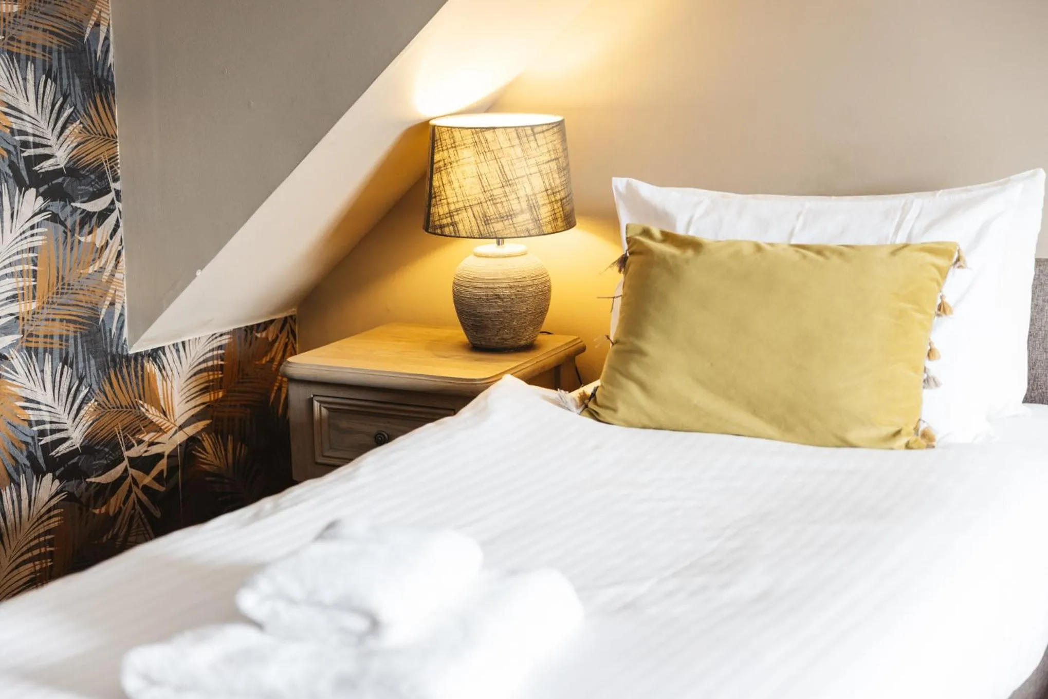 Bed in Greshornish House Hotel