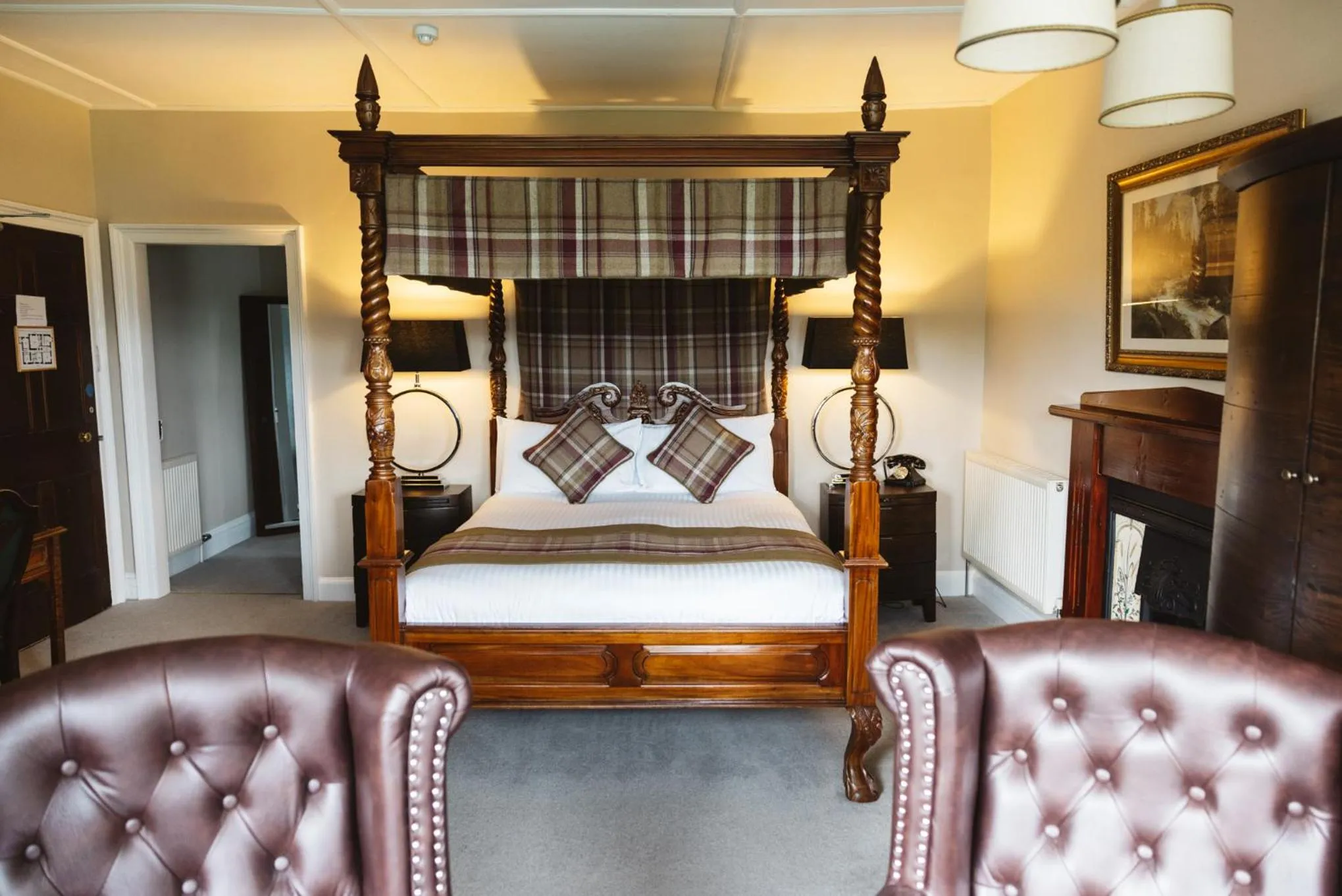 Bed in Greshornish House Hotel