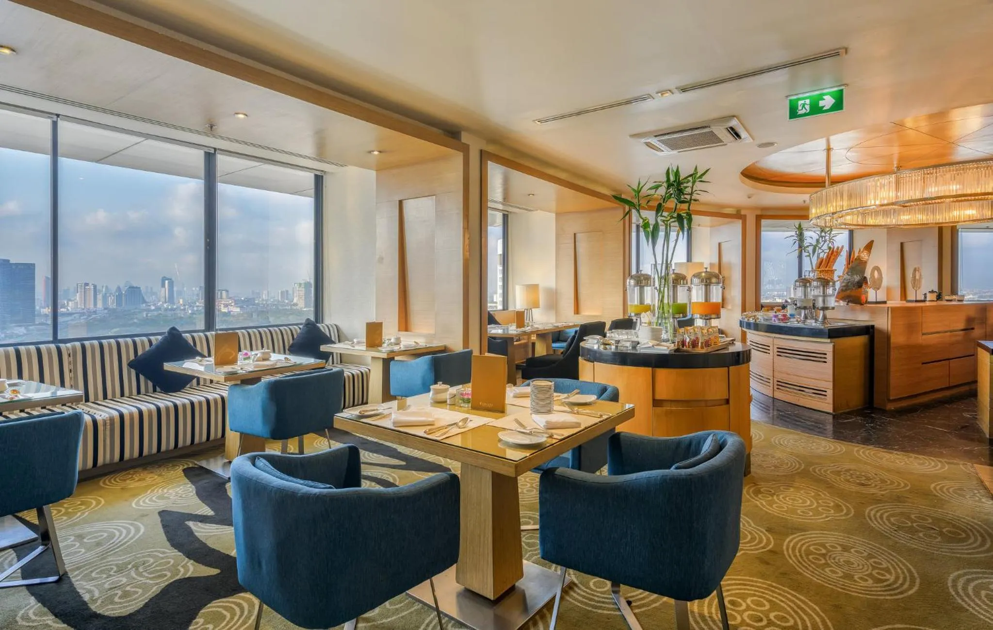 Lobby or reception in Centara Grand at Central Plaza Ladprao Bangkok