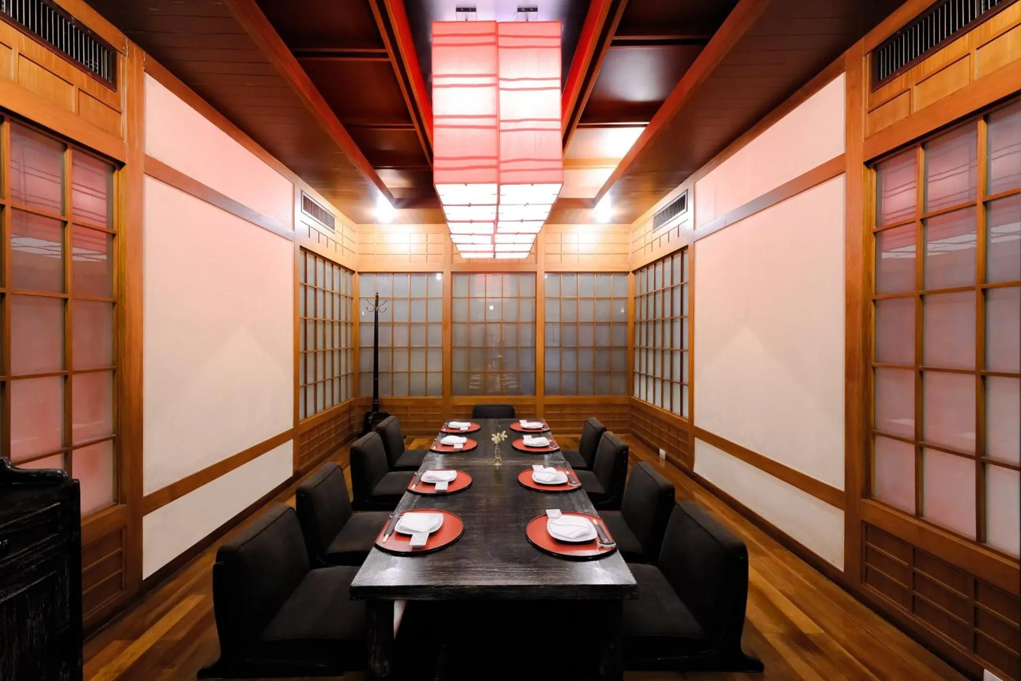 Restaurant/places to eat in Centara Grand at Central Plaza Ladprao Bangkok