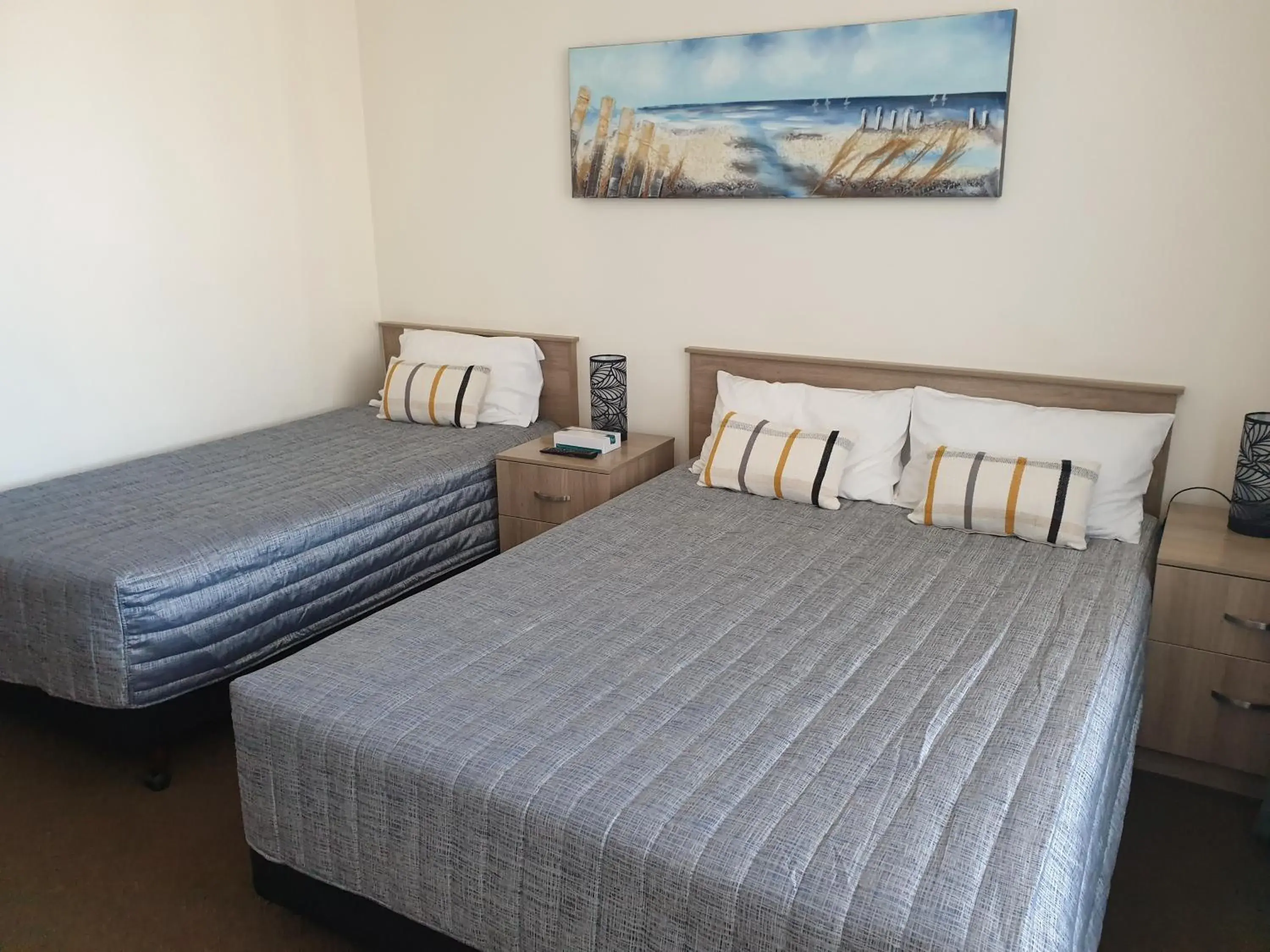 Triple Room in Sandpiper Motel Ulladulla Triple Room in Sandpiper Motel Ulladulla