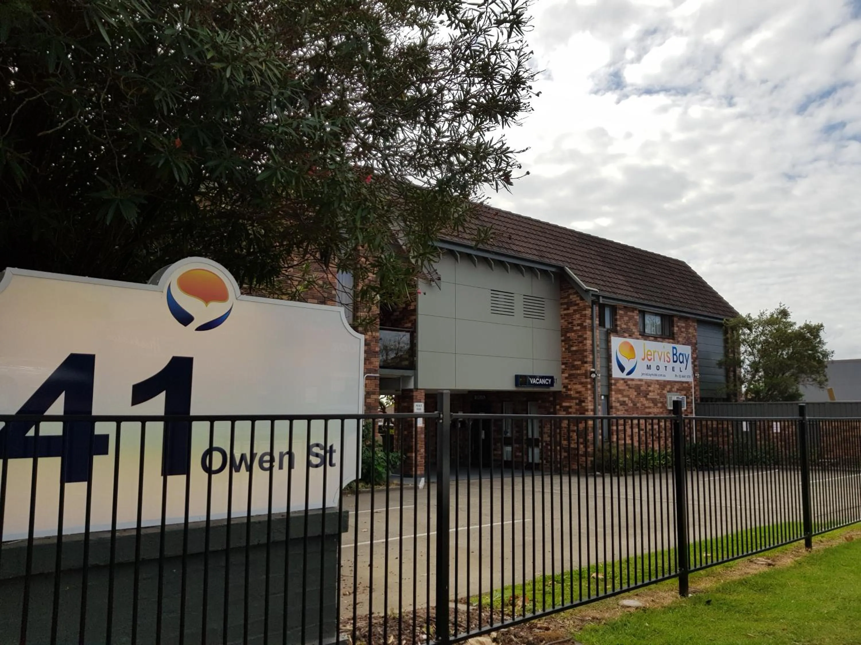 Property building in Jervis Bay Motel