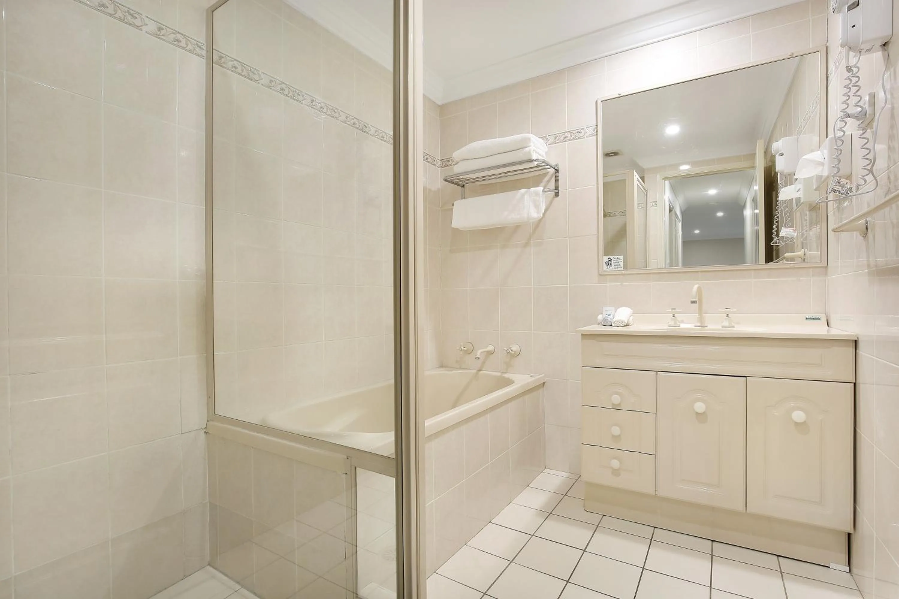 Bathroom in Wollongong Serviced Apartments