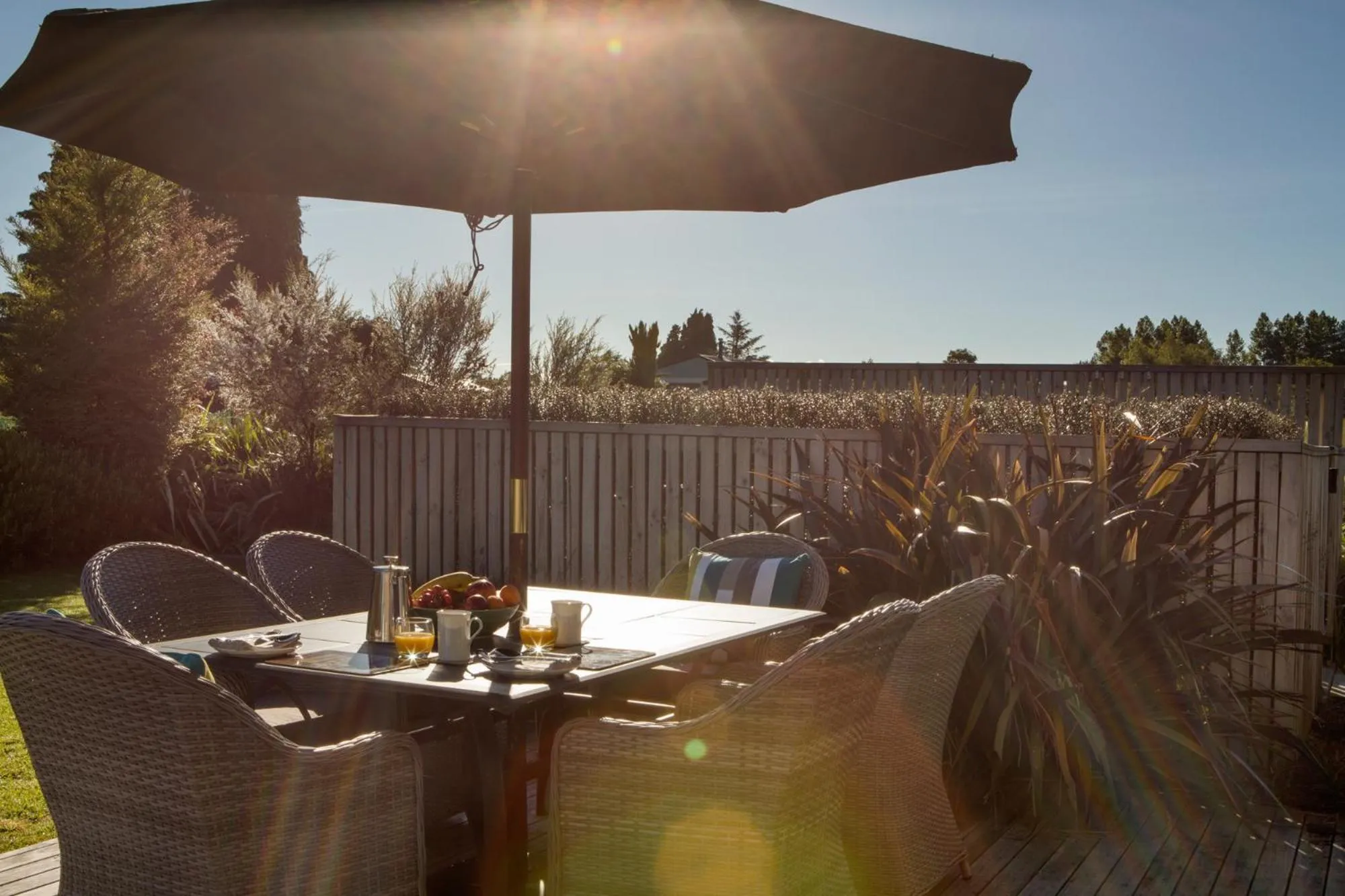 Patio in Manuka Lodge B&B