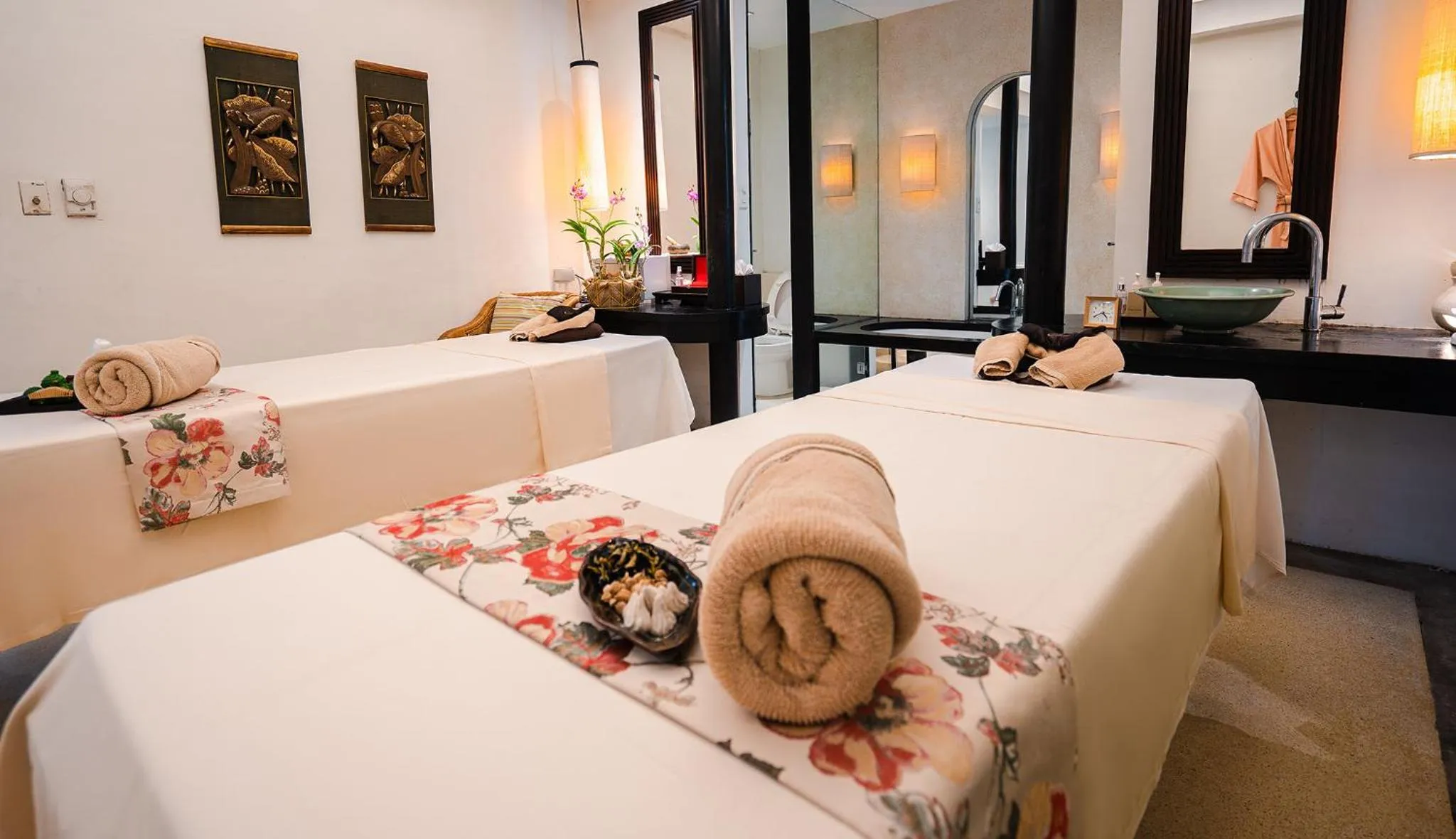 Spa and wellness centre/facilities, Bed in Centara Hotel Hat Yai