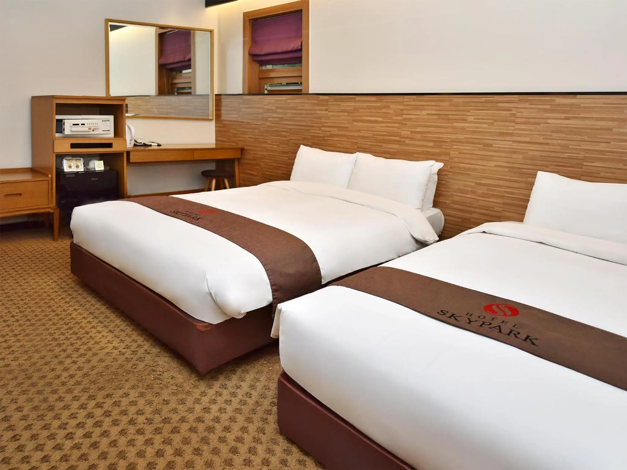 Bed in Hotel Skypark Myeongdong 1