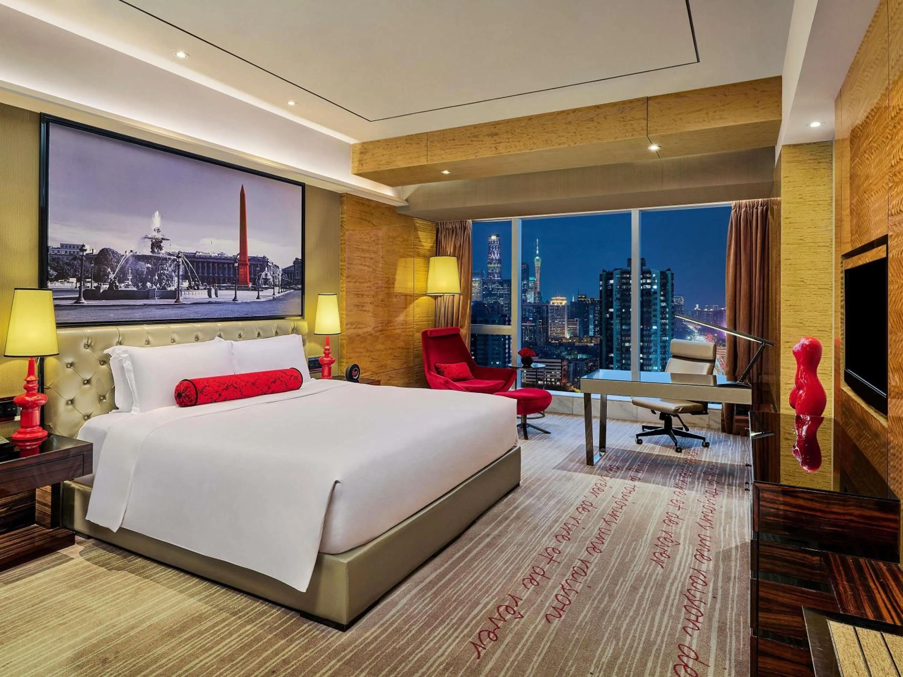 Bedroom, Bed in Sofitel Guangzhou Sunrich