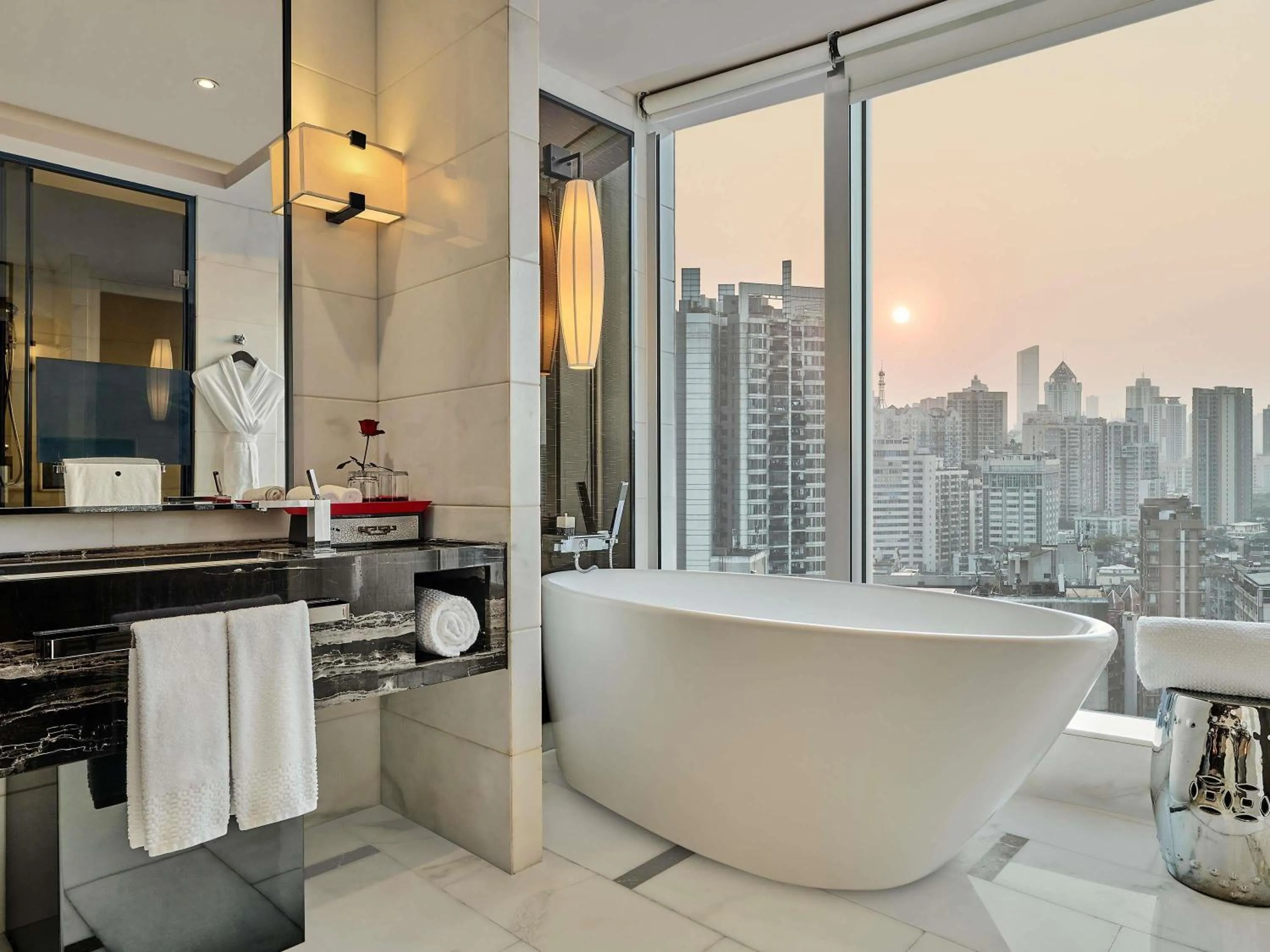 Bedroom in Sofitel Guangzhou Sunrich