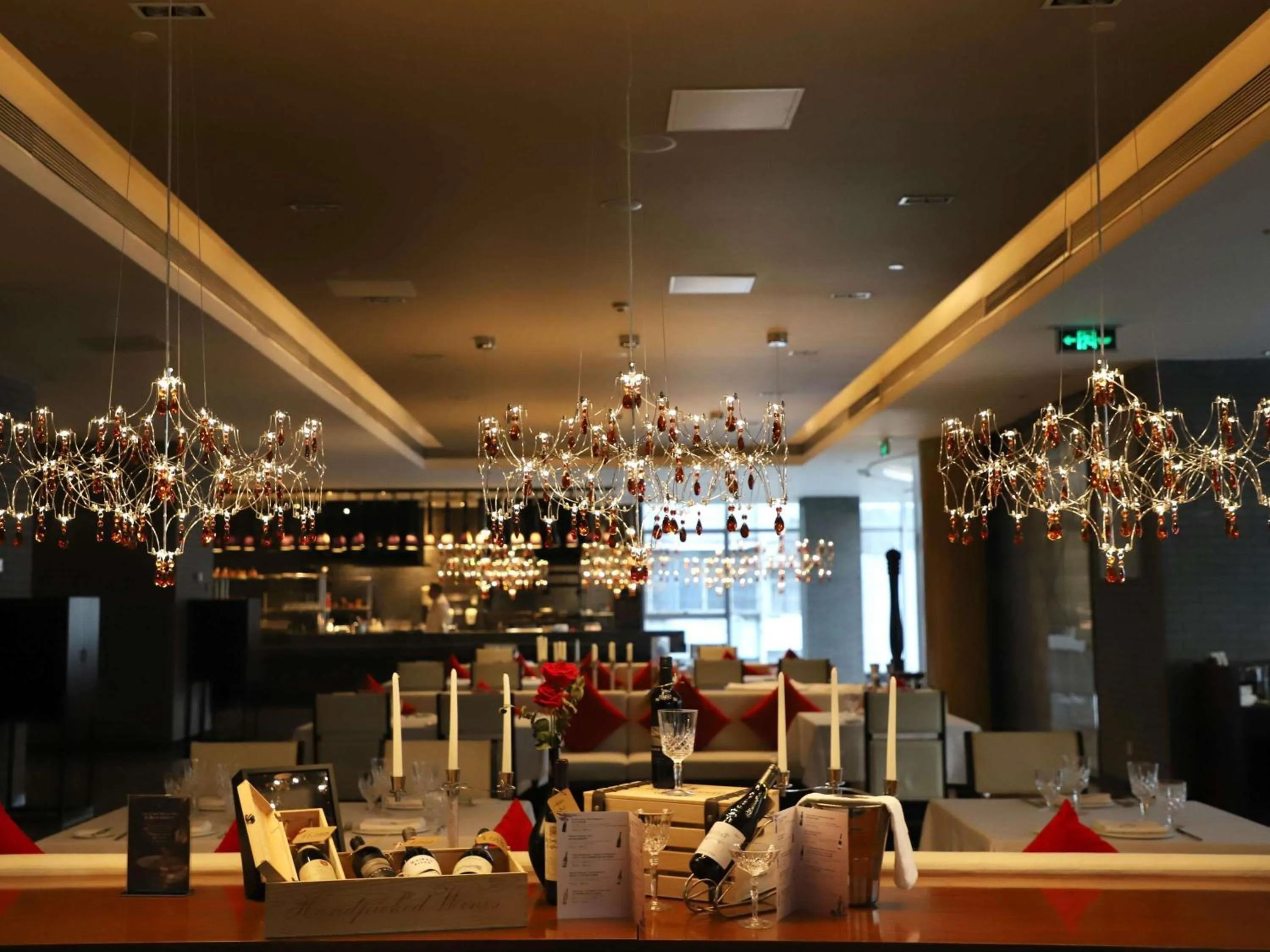 Restaurant/places to eat in Sofitel Guangzhou Sunrich