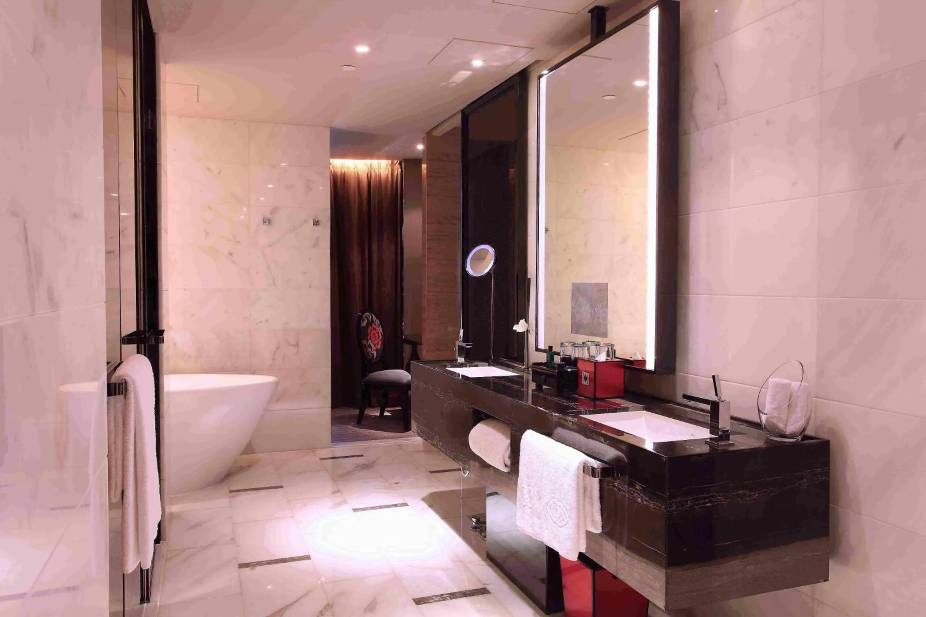 Bathroom in Sofitel Guangzhou Sunrich