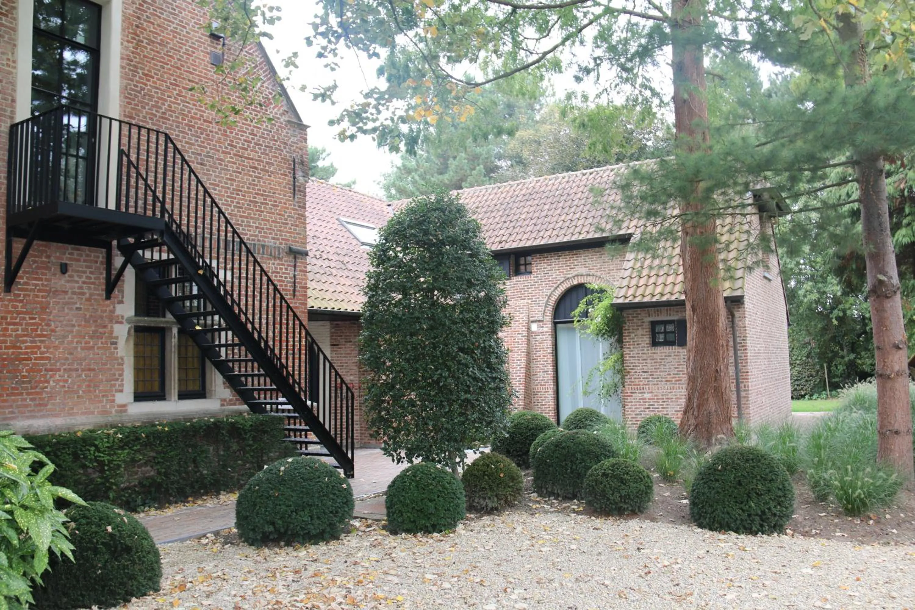Property building in Hof Van Volmersele - Luxury B&B