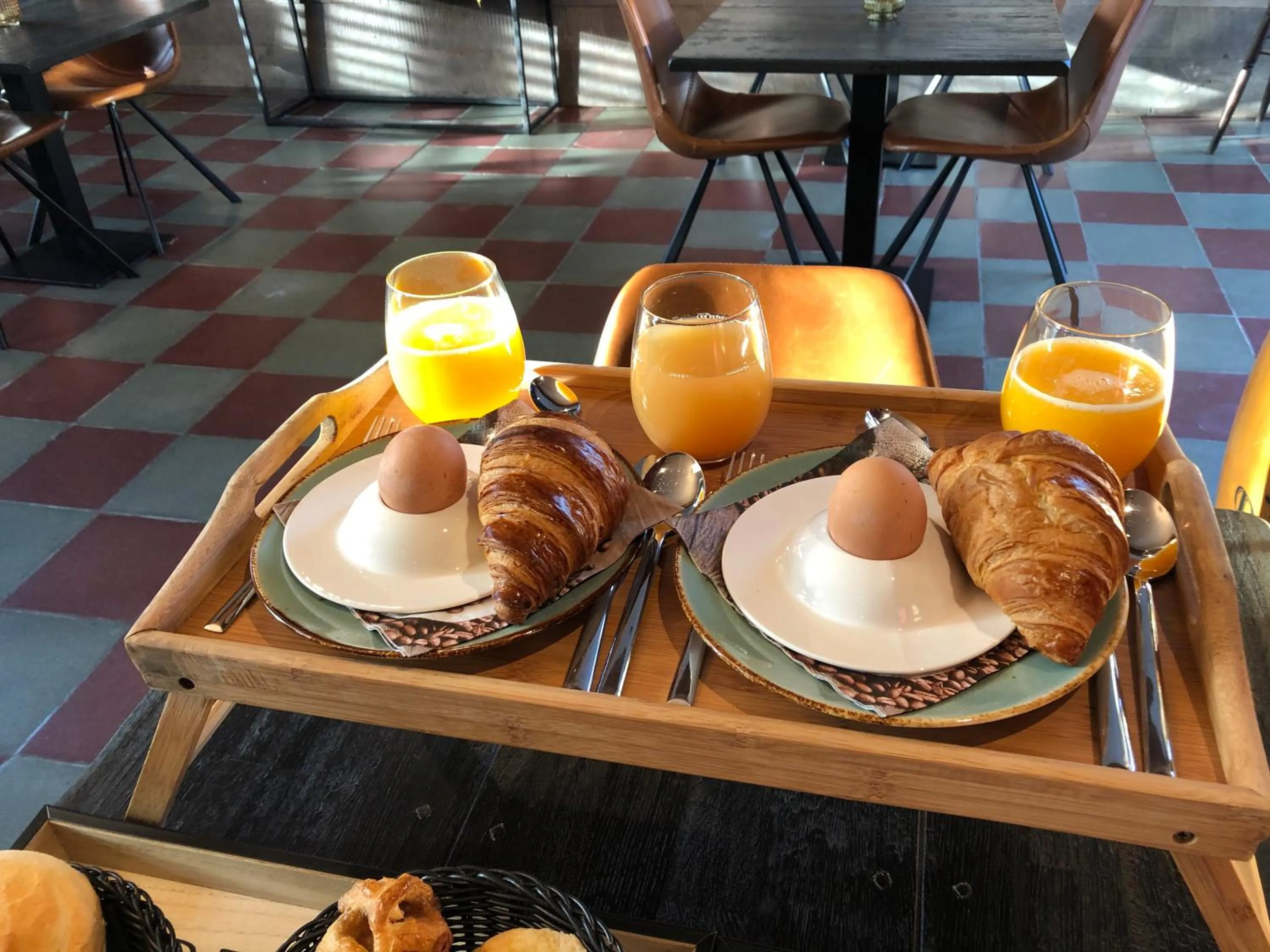 Breakfast in Hof Van Volmersele - Luxury B&B