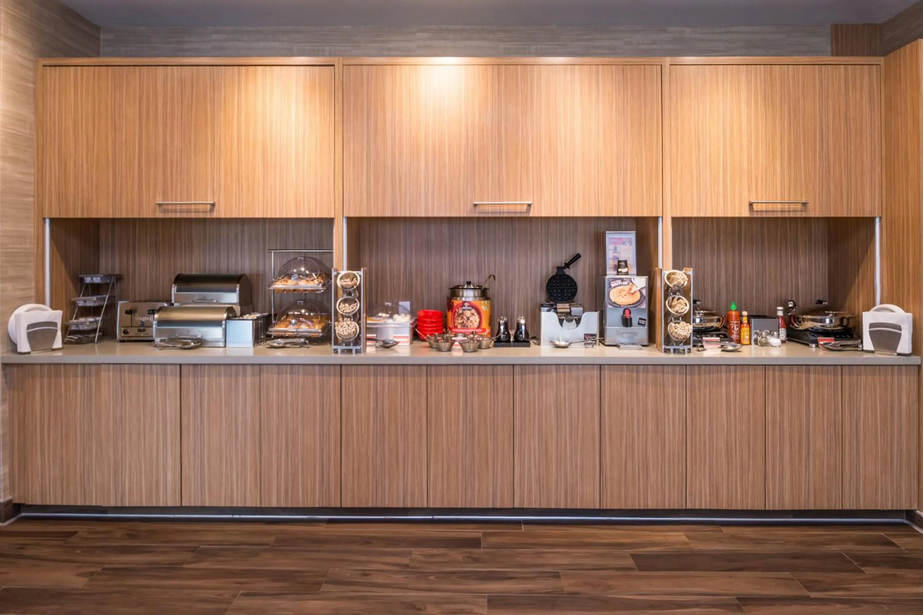 Breakfast in TownePlace Suites by Marriott San Bernardino Loma Linda