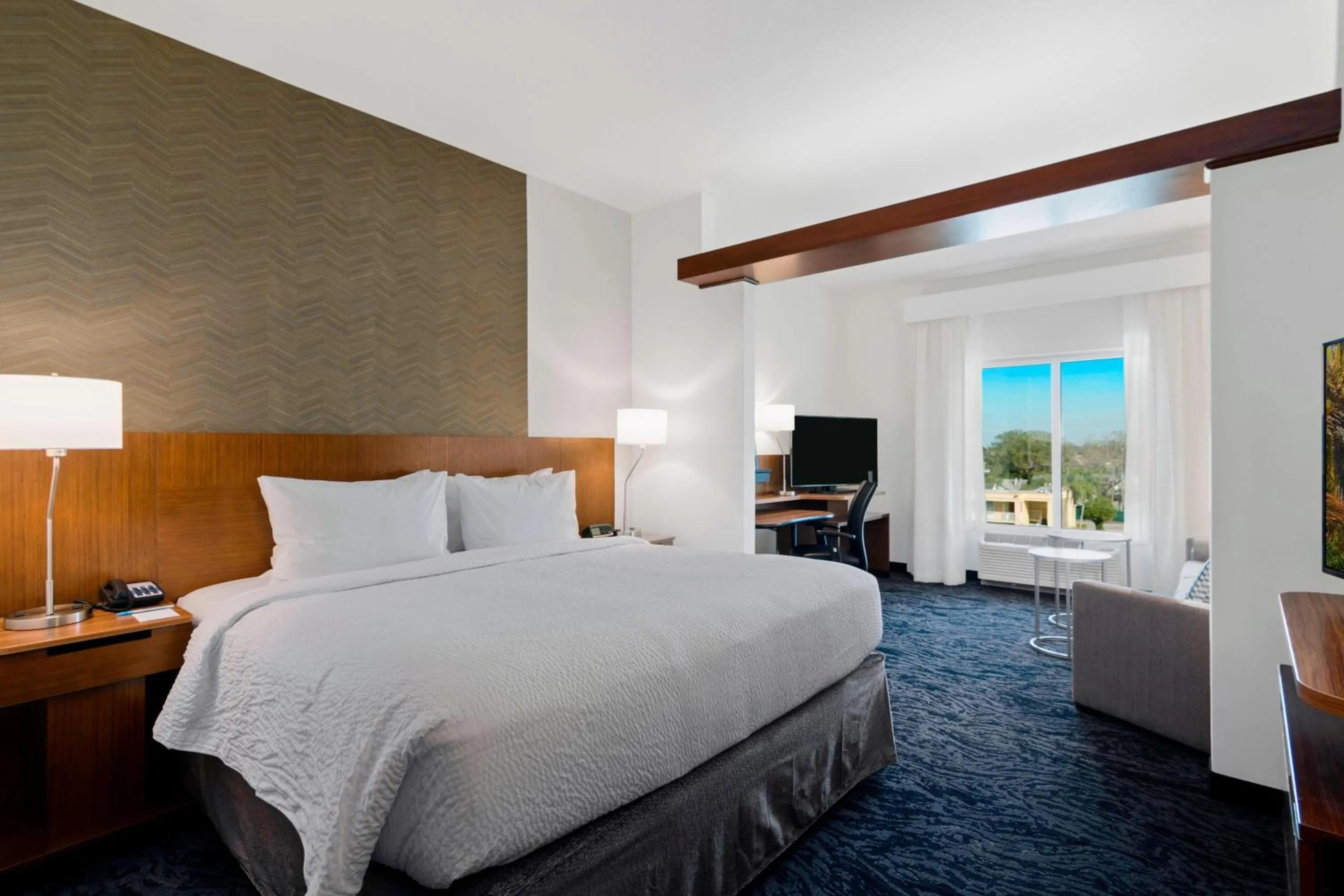 Bedroom, Bed in Fairfield Inn & Suites by Marriott St Petersburg North