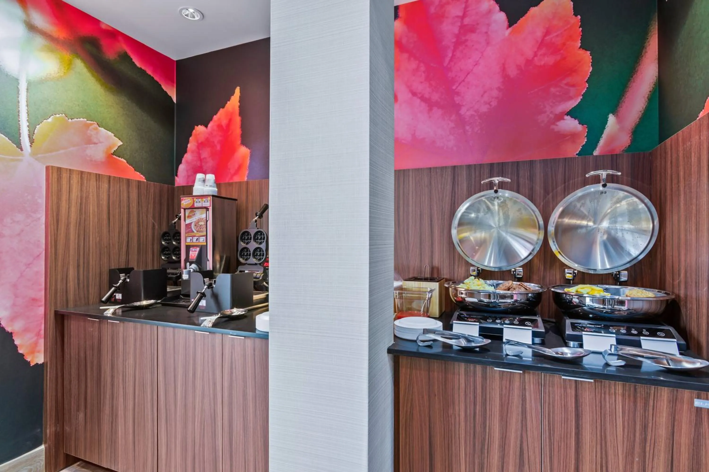 Breakfast in Fairfield Inn & Suites by Marriott St Petersburg North