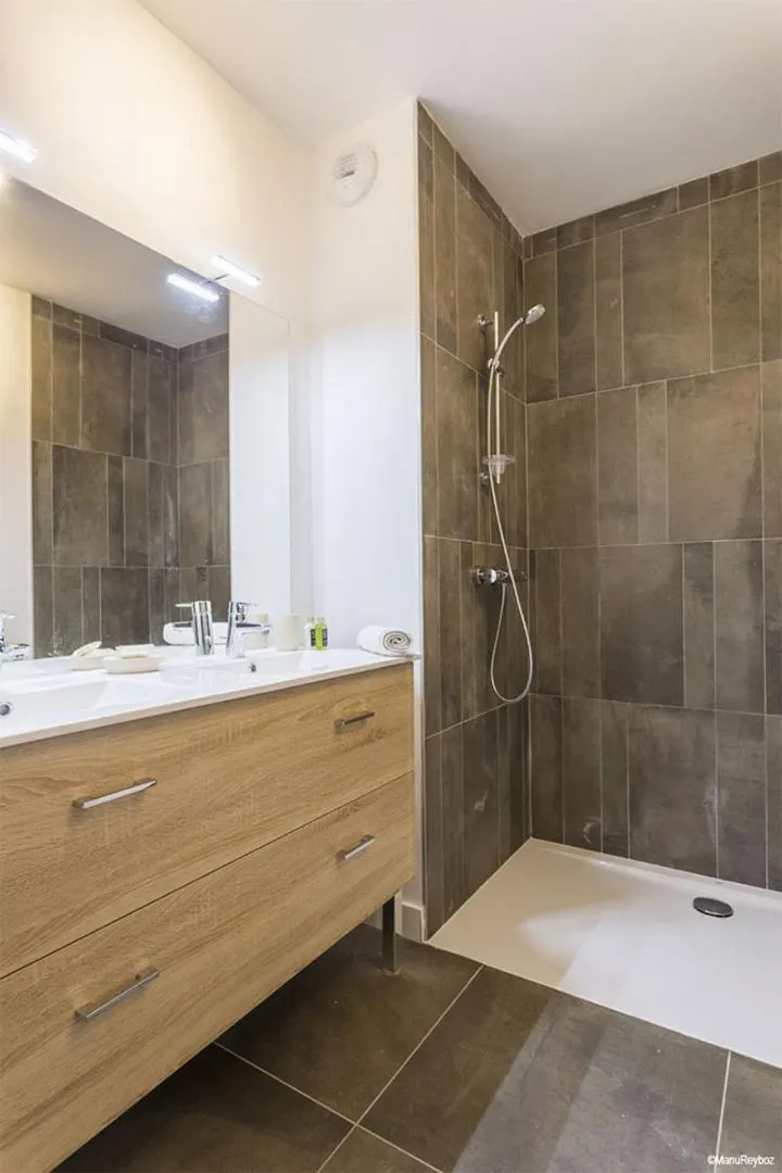 Bathroom in TERRESENS - Le Hameau de Barthélémy