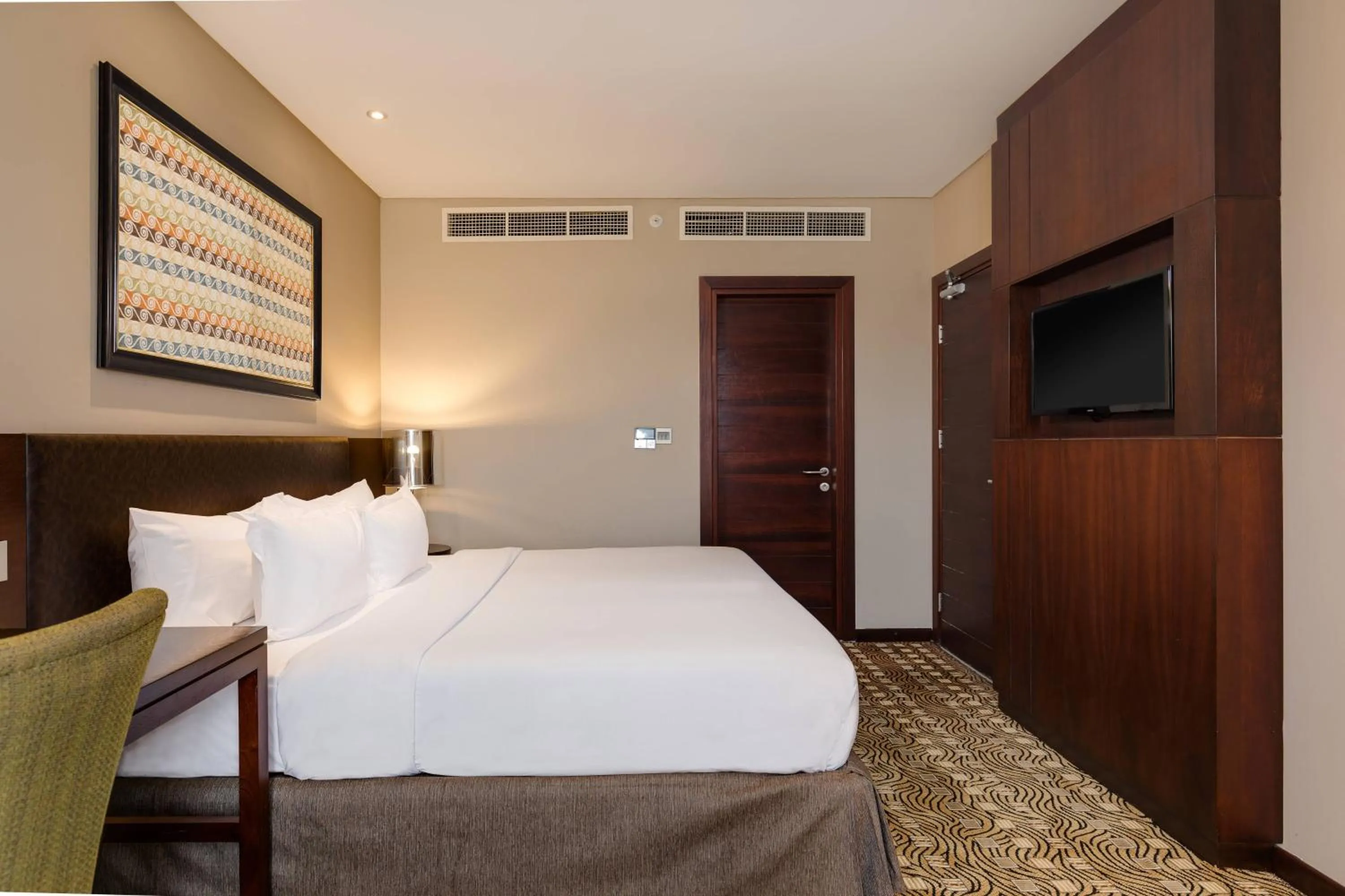 Bedroom, Bed in Protea Hotel by Marriott Owerri Select