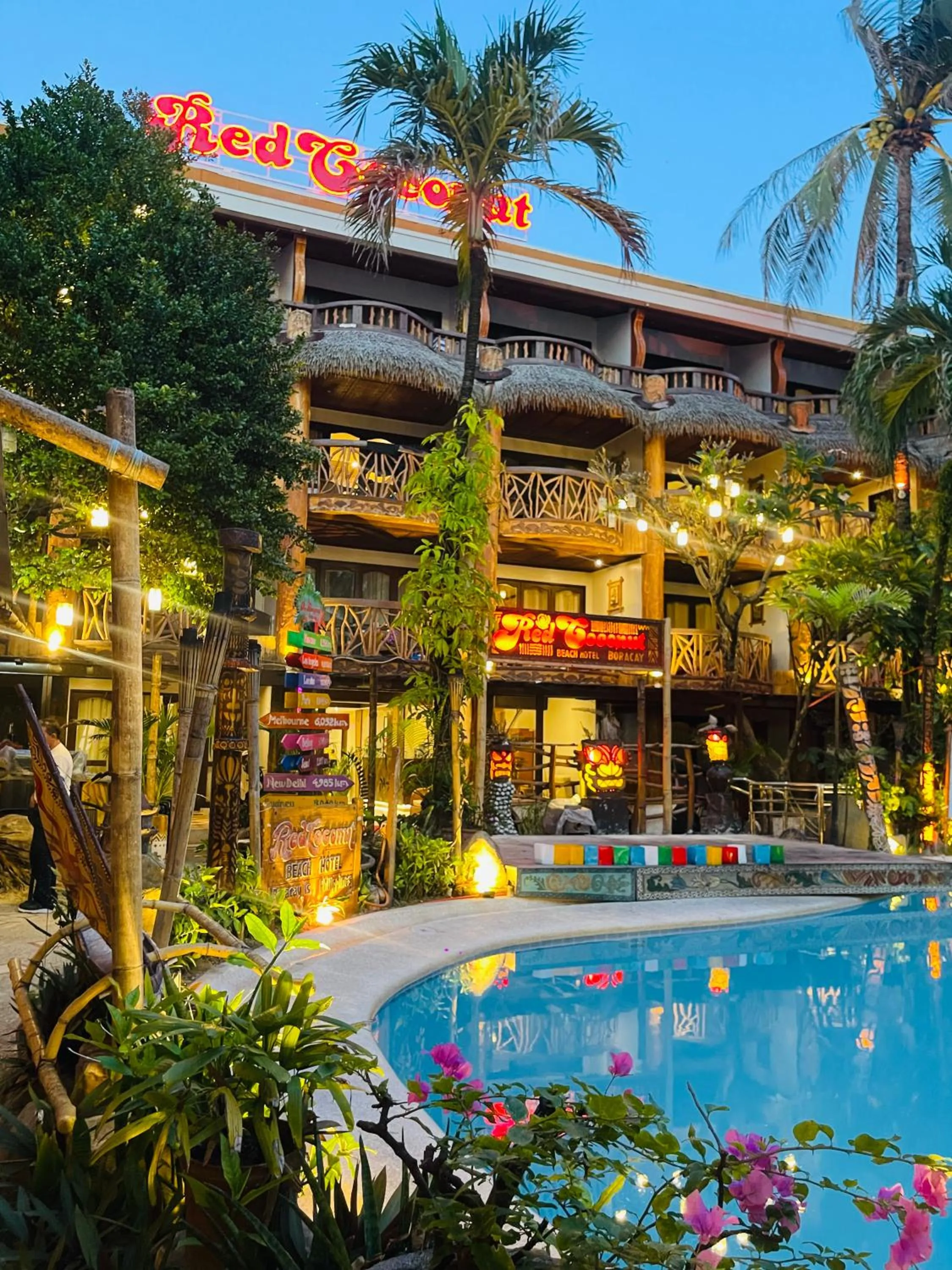 Facade/entrance in Red Coconut Beach Hotel Boracay