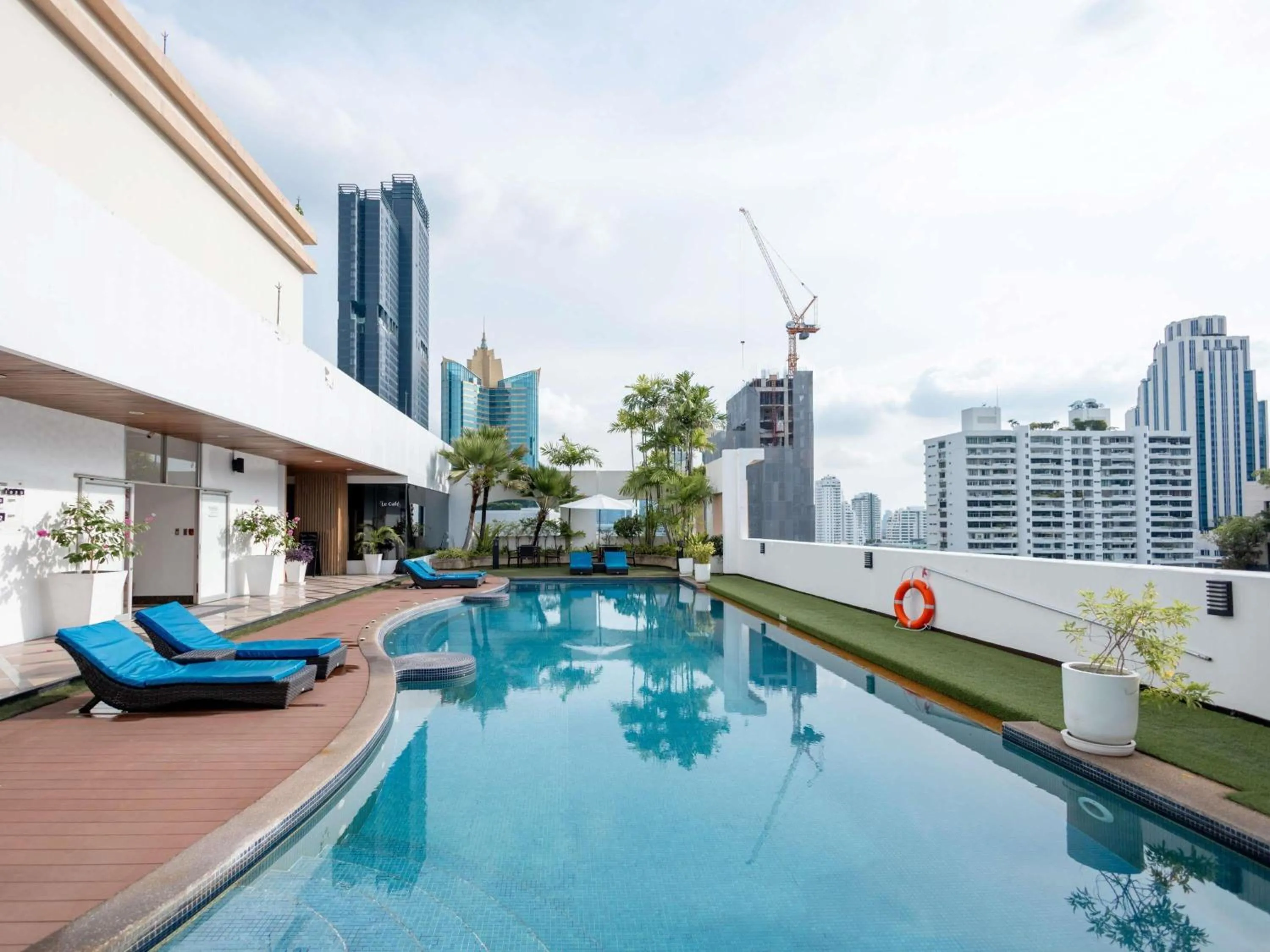 Property building in Grand Mercure Bangkok Asoke Residence