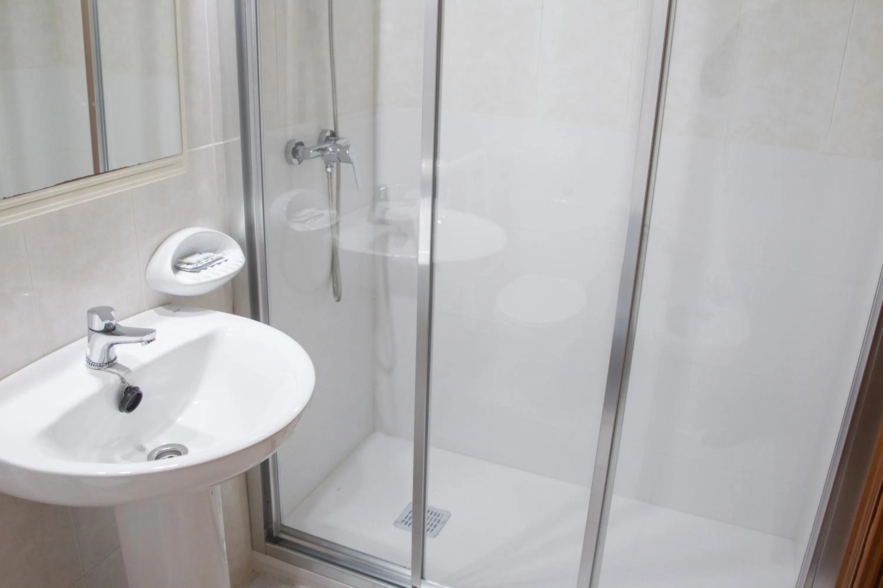 Bathroom in Hostal La Palmera