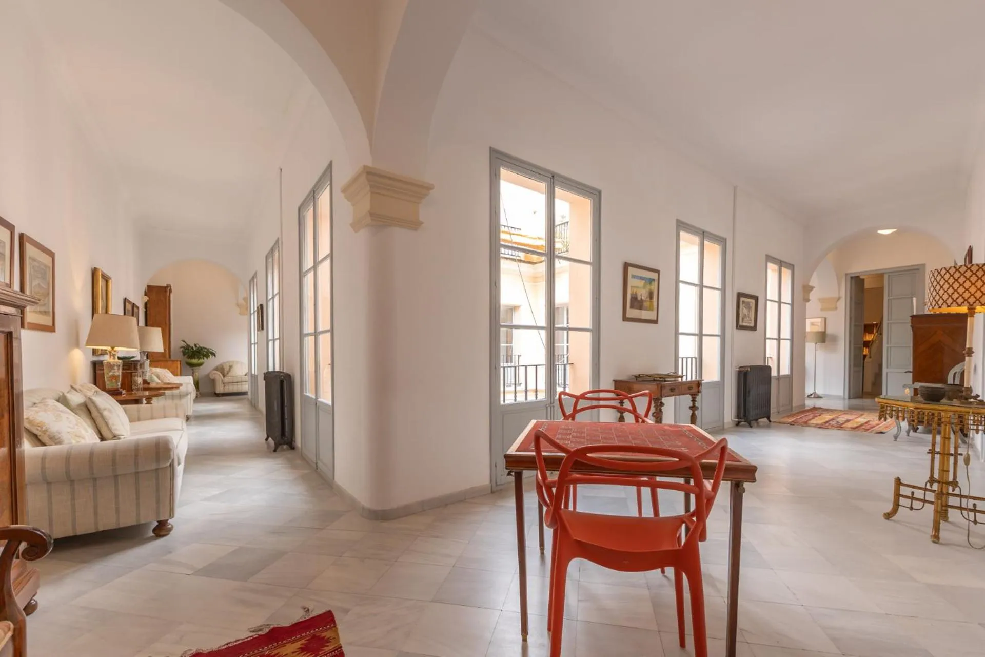 Palacio Marmoles by Valcambre