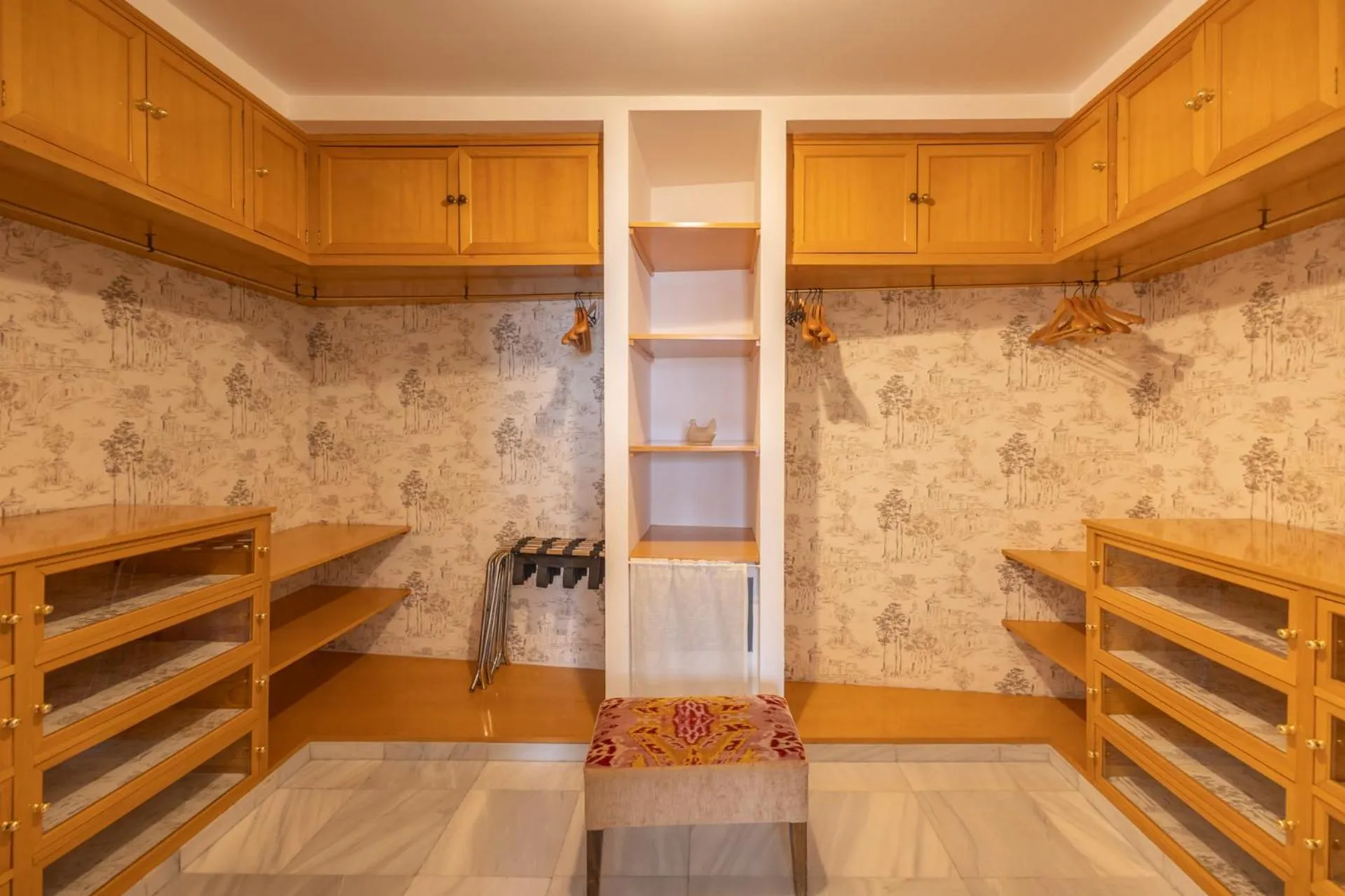 Bed in Palacio Marmoles by Valcambre