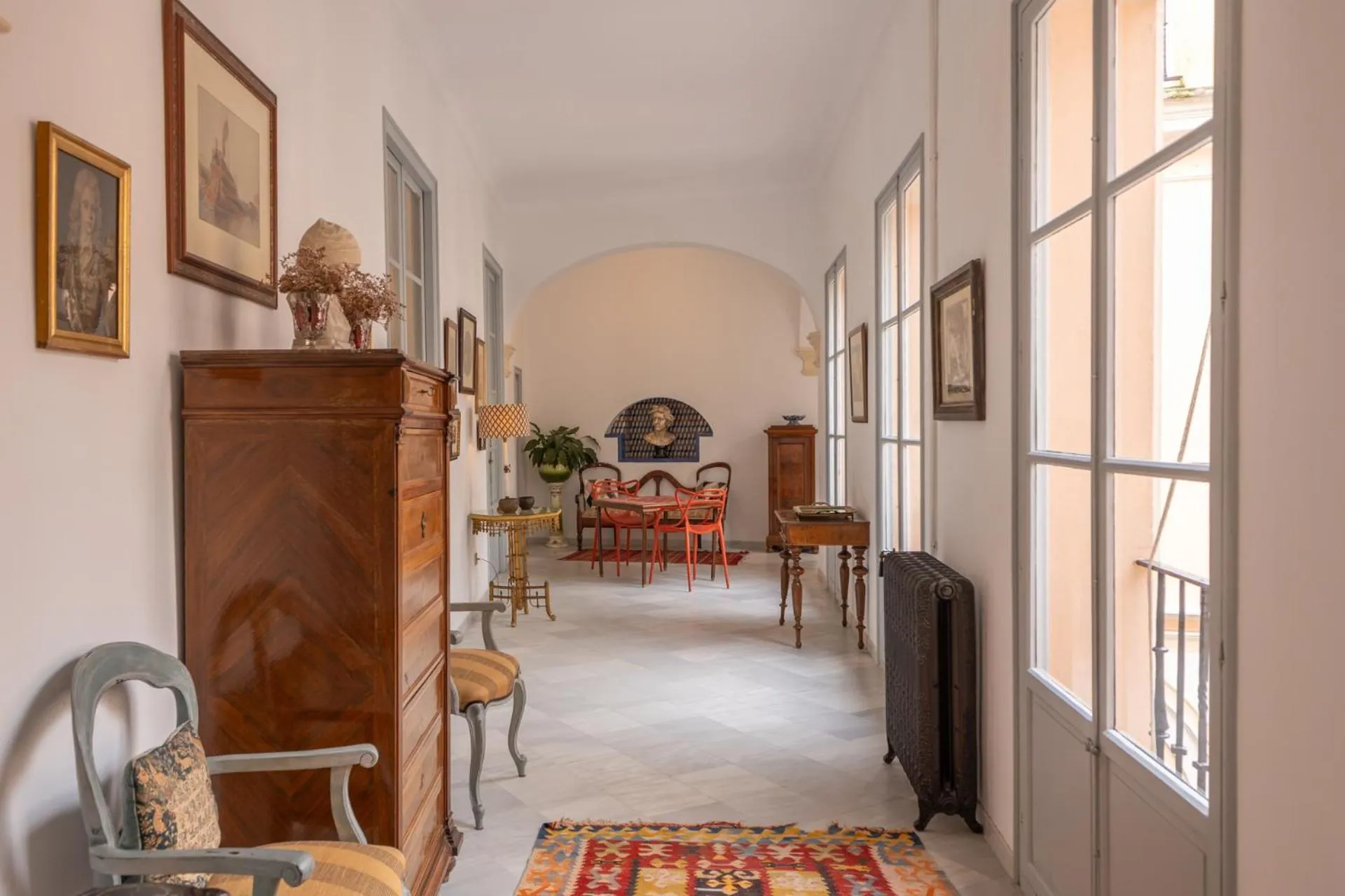 Palacio Marmoles by Valcambre