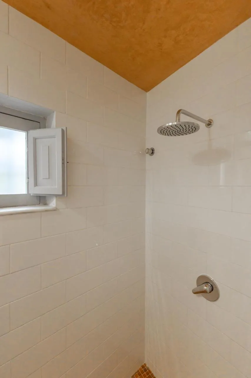 Palacio Marmoles by Valcambre