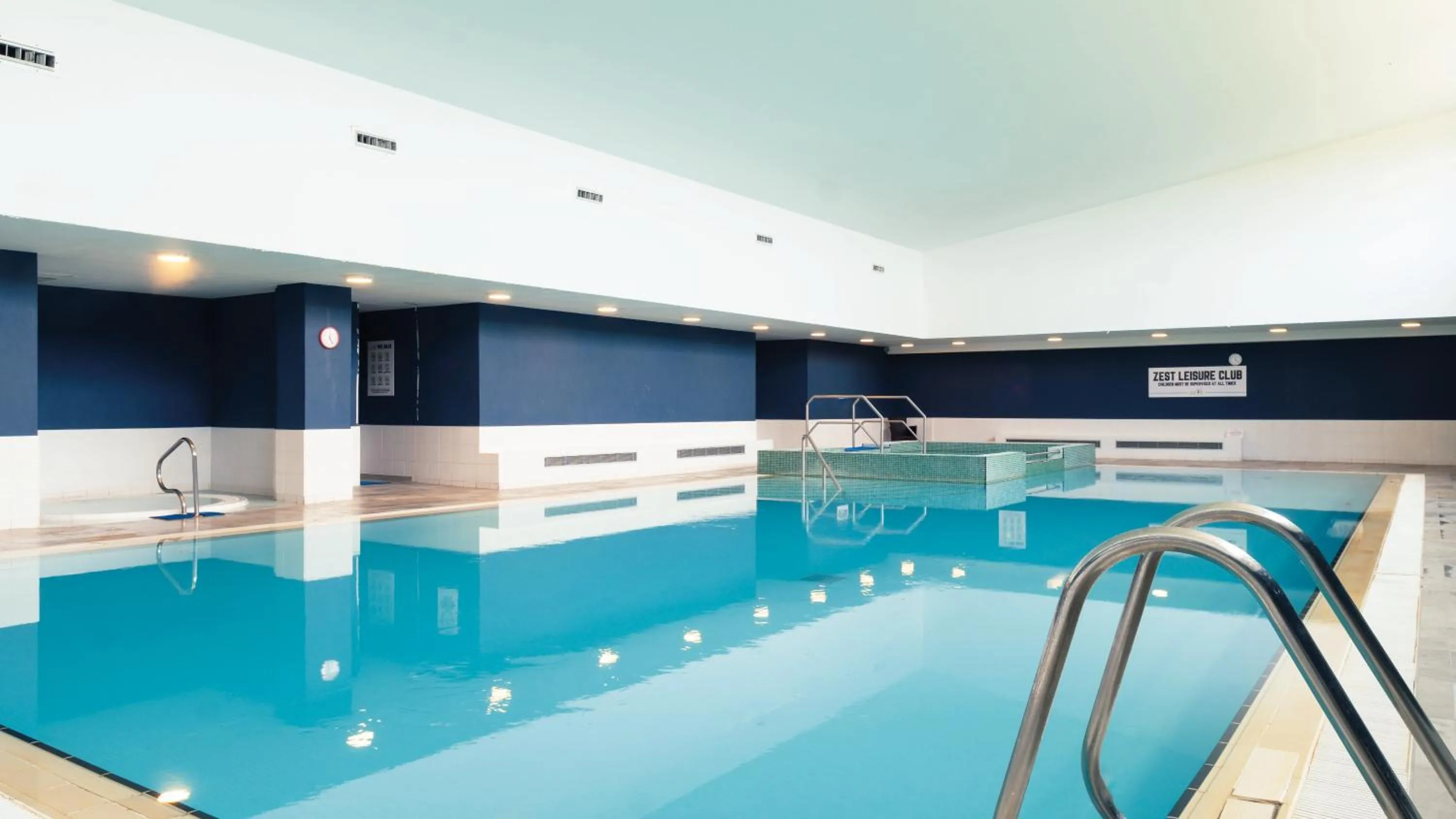 Swimming pool in The Killeshin Hotel Portlaoise