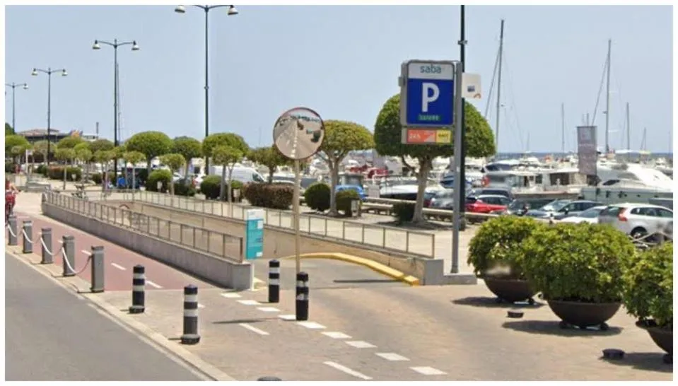 Parking in Hotel Can Solé