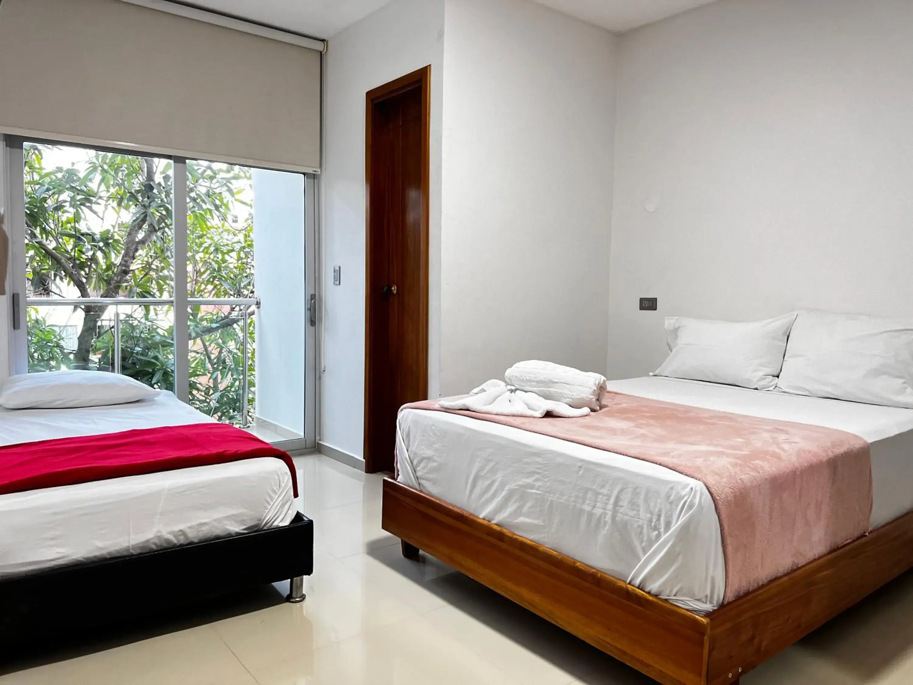 Twin Room in Hotel Sun River Twin Room in Hotel Sun River