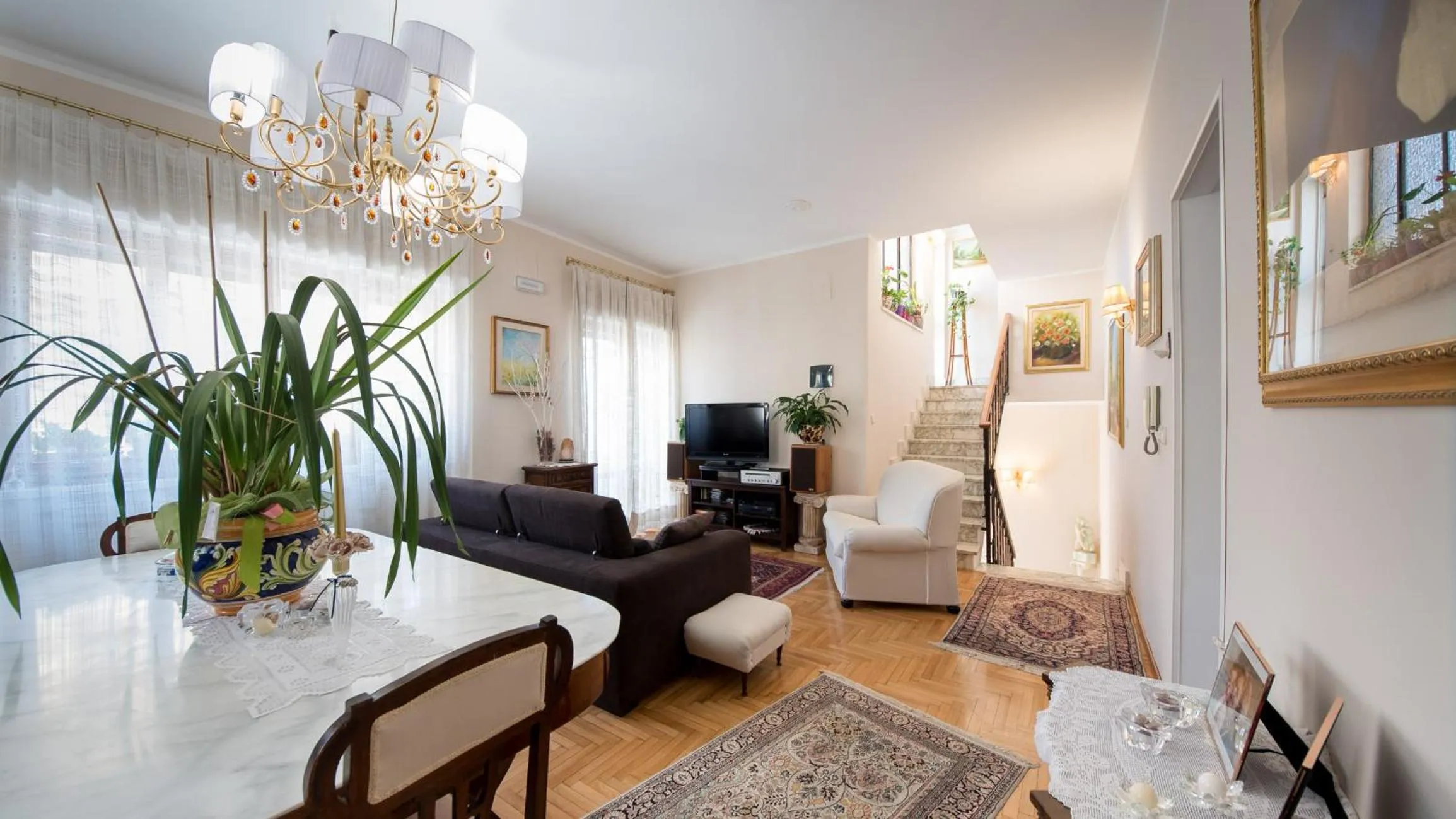 Communal lounge/ TV room in La Castellese