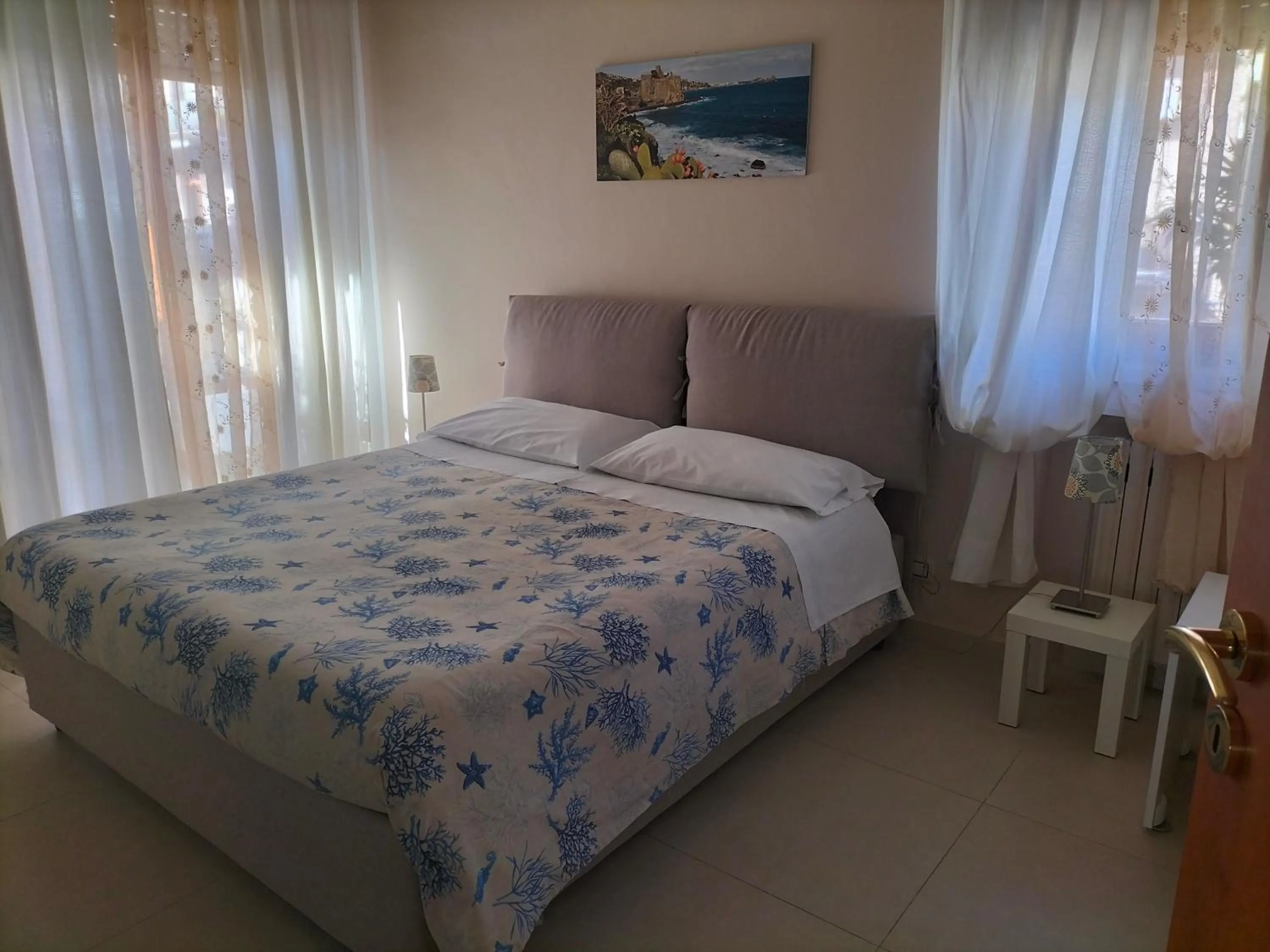 Bedroom, Bed in La Castellese