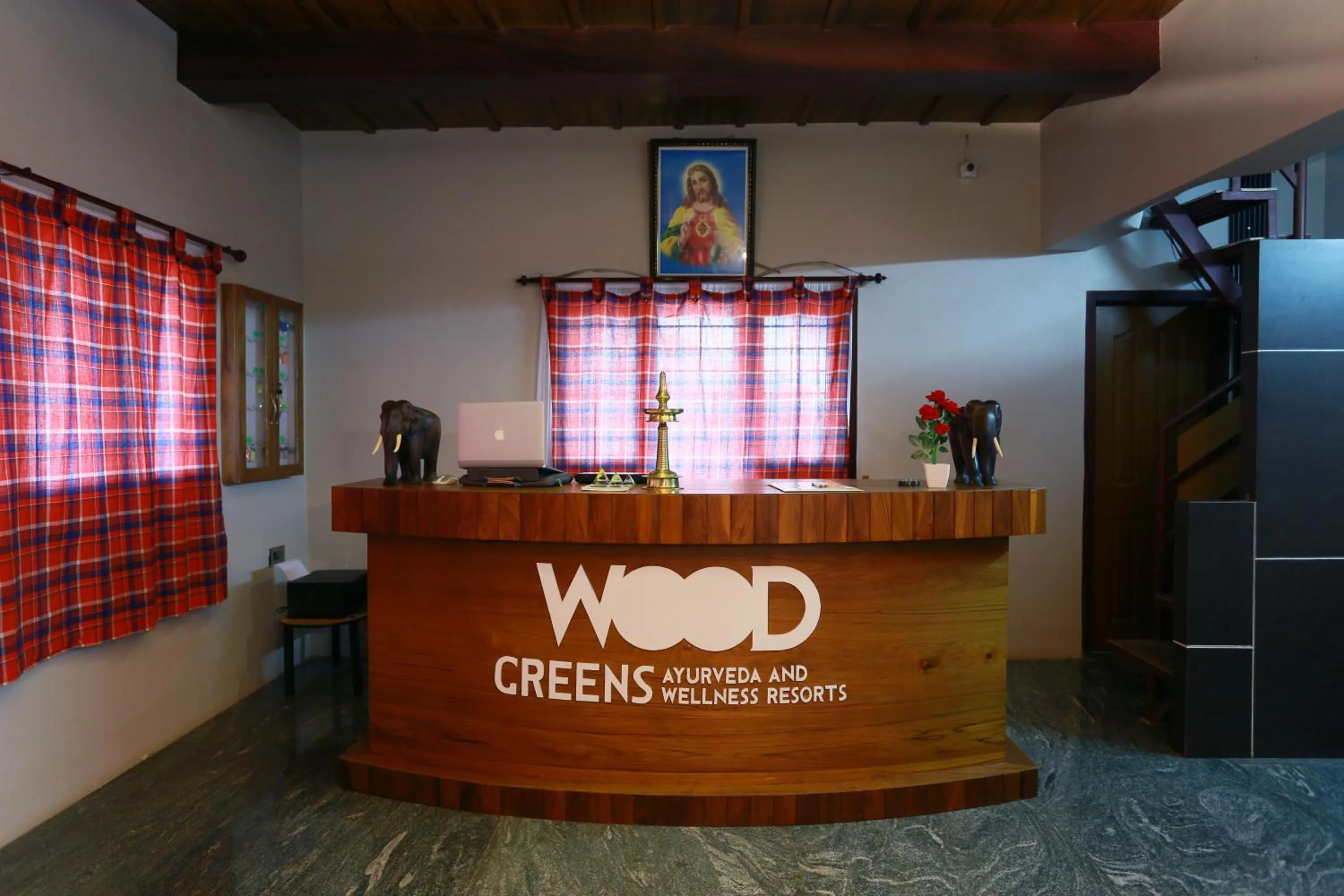 Lobby or reception in Woodgreens Heritage Resorts